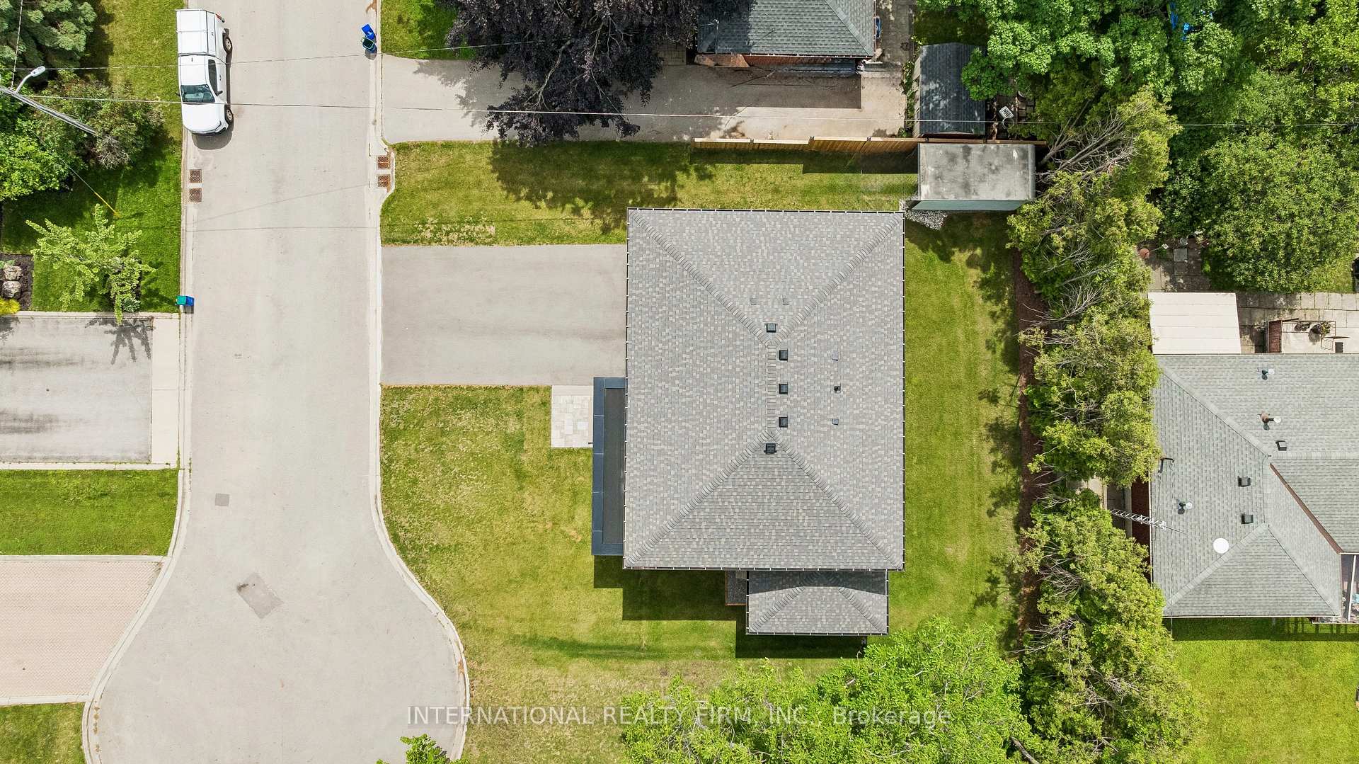 Photo 37 of 2423 Raymore Drive, Burlington, Brant — HOMEH