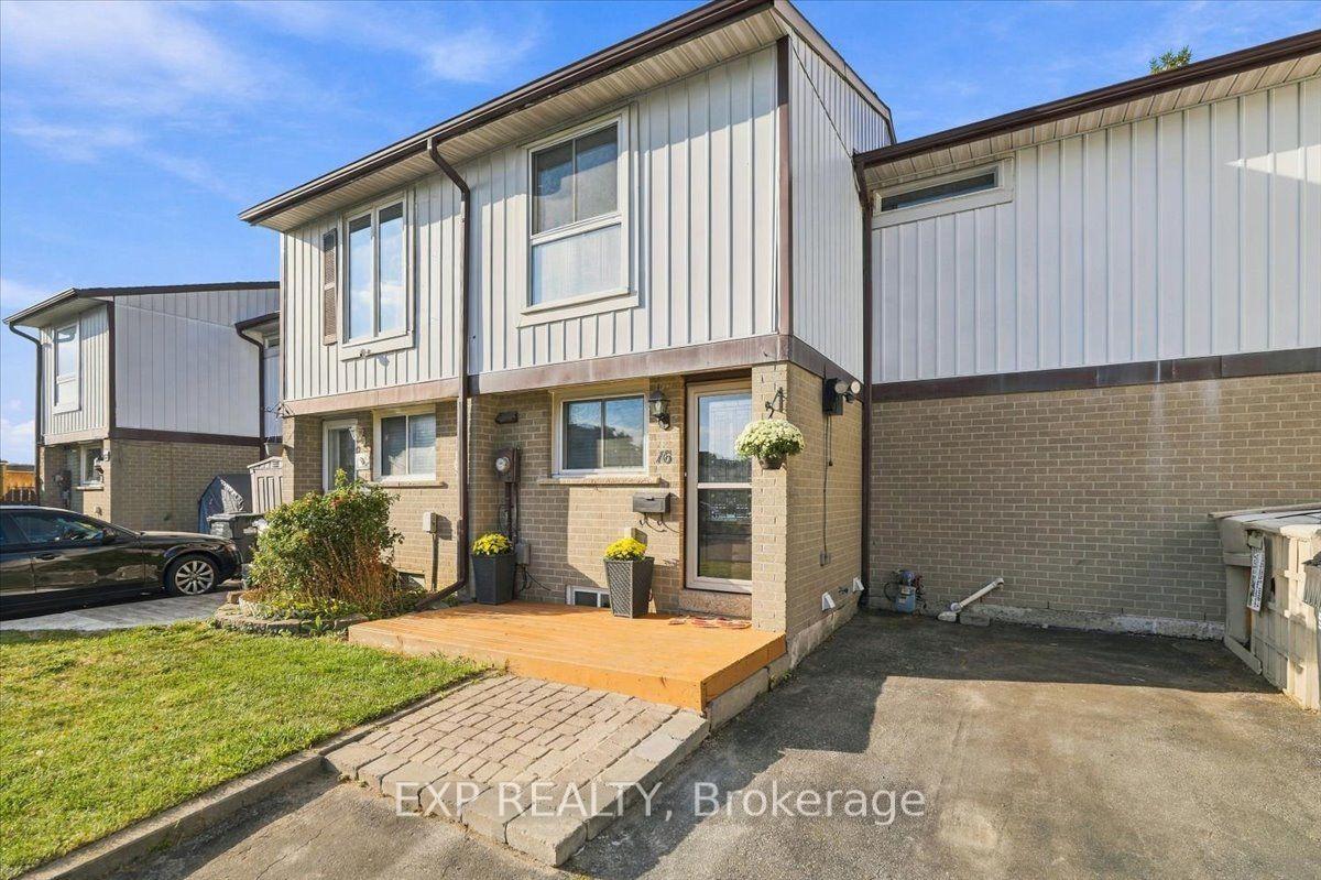 Photo 2 of 16 Havenbrook Court, Brampton, Central Park — HOMEH