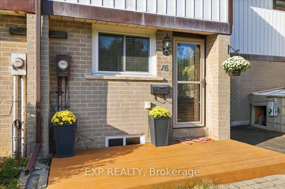 Photo 7 of 16 Havenbrook Court, Brampton, Central Park — HOMEH