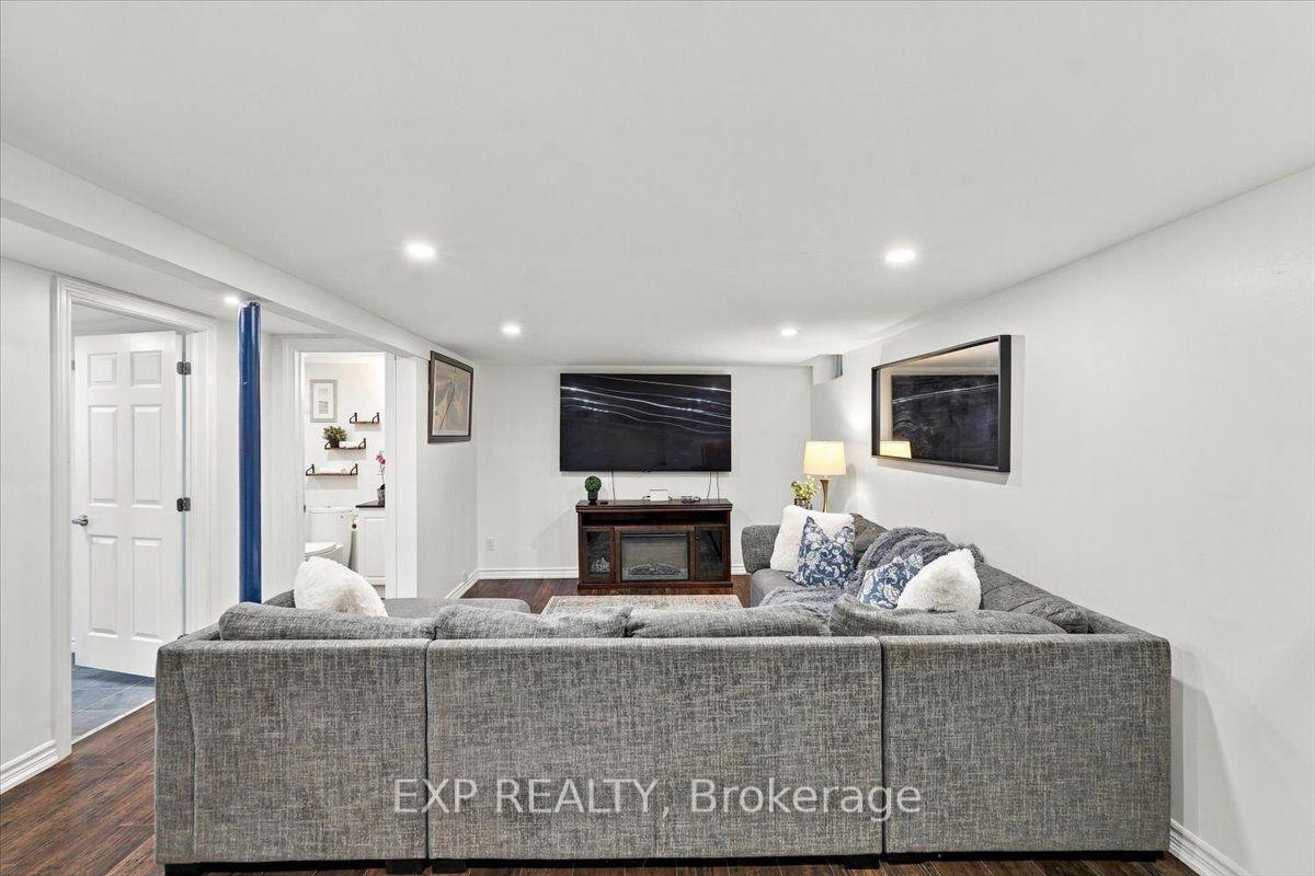 Photo 36 of 16 Havenbrook Court, Brampton, Central Park — HOMEH