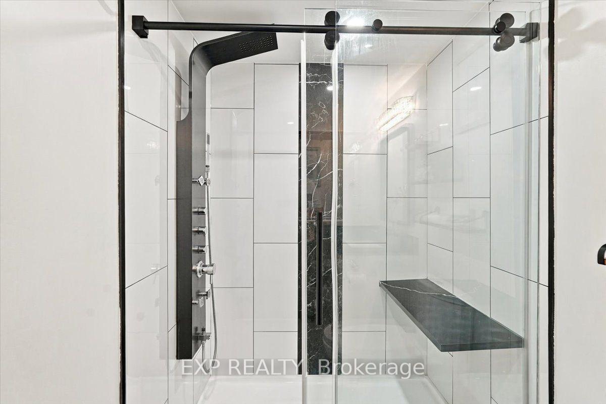Photo 38 of 16 Havenbrook Court, Brampton, Central Park — HOMEH