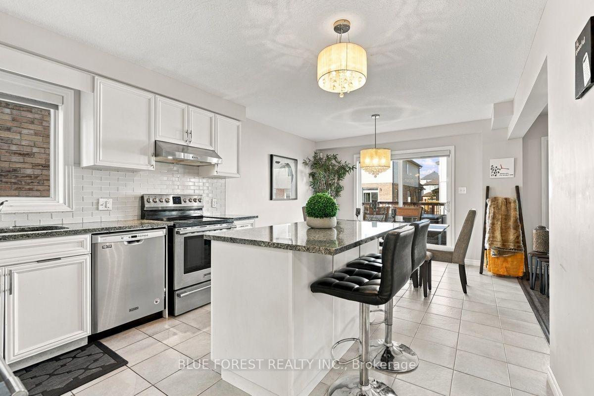 Photo 10 of 2645 Asima Drive, London, South U — HOMEH