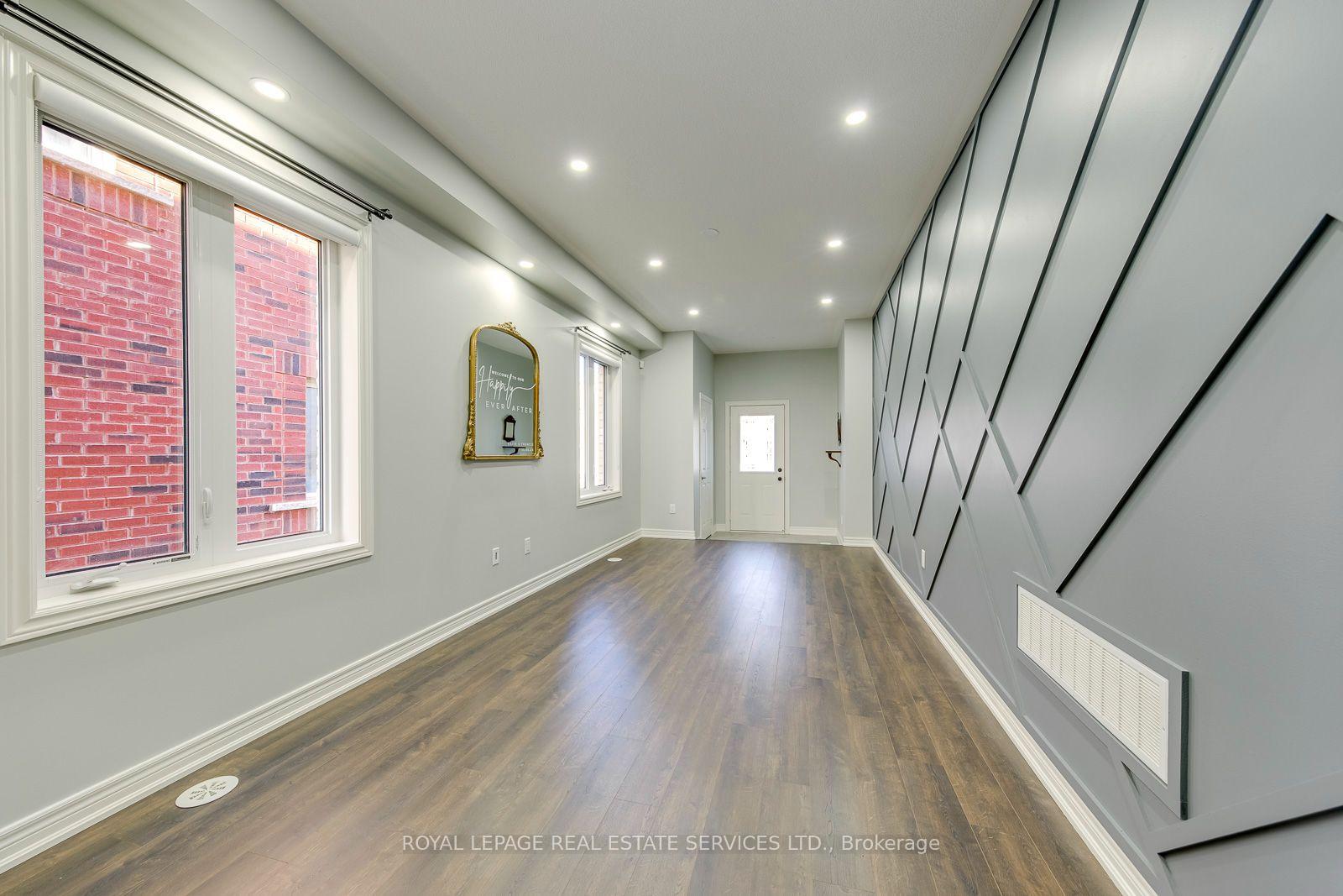 Photo 5 of 486 Silver Maple Road, Oakville, Joshua Meadows — HOMEH