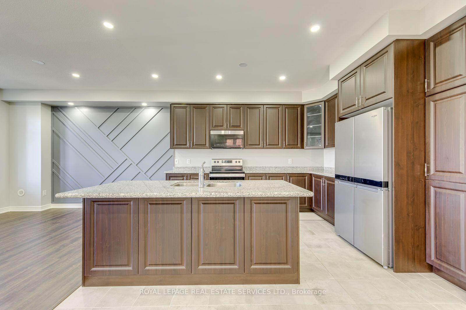 Photo 15 of 486 Silver Maple Road, Oakville, Joshua Meadows — HOMEH