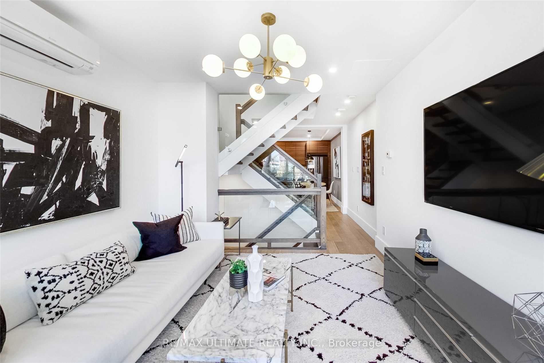 Photo 11 of 154 Hamilton Street, Toronto, South Riverdale — HOMEH