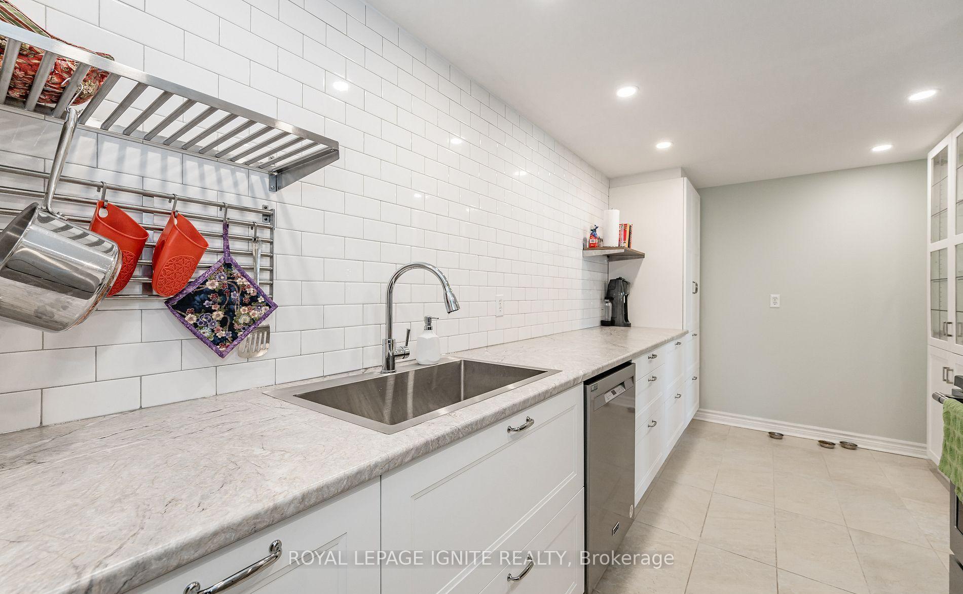 Photo 7 of Unit 1008, 2542 Argyle Road, Mississauga, Cooksville — HOMEH
