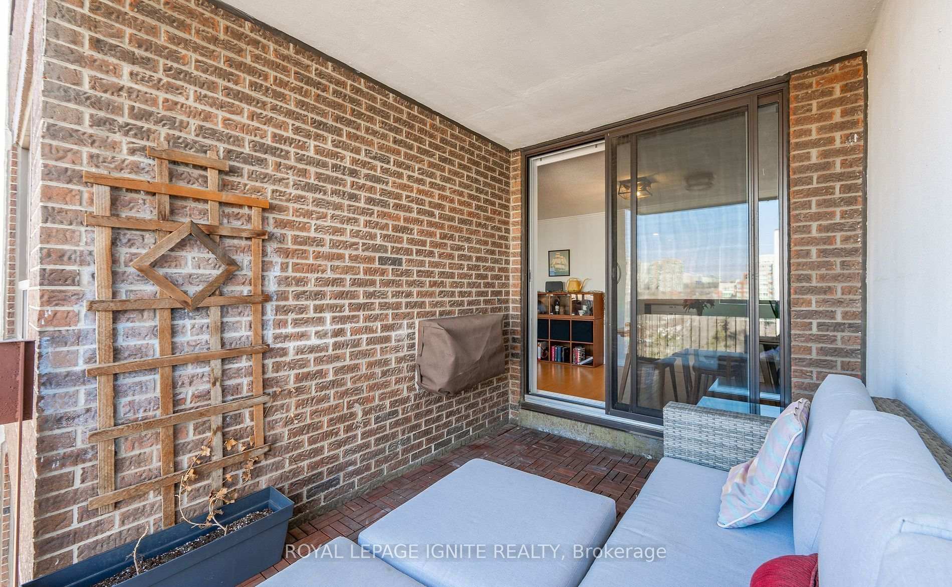 Photo 13 of Unit 1008, 2542 Argyle Road, Mississauga, Cooksville — HOMEH