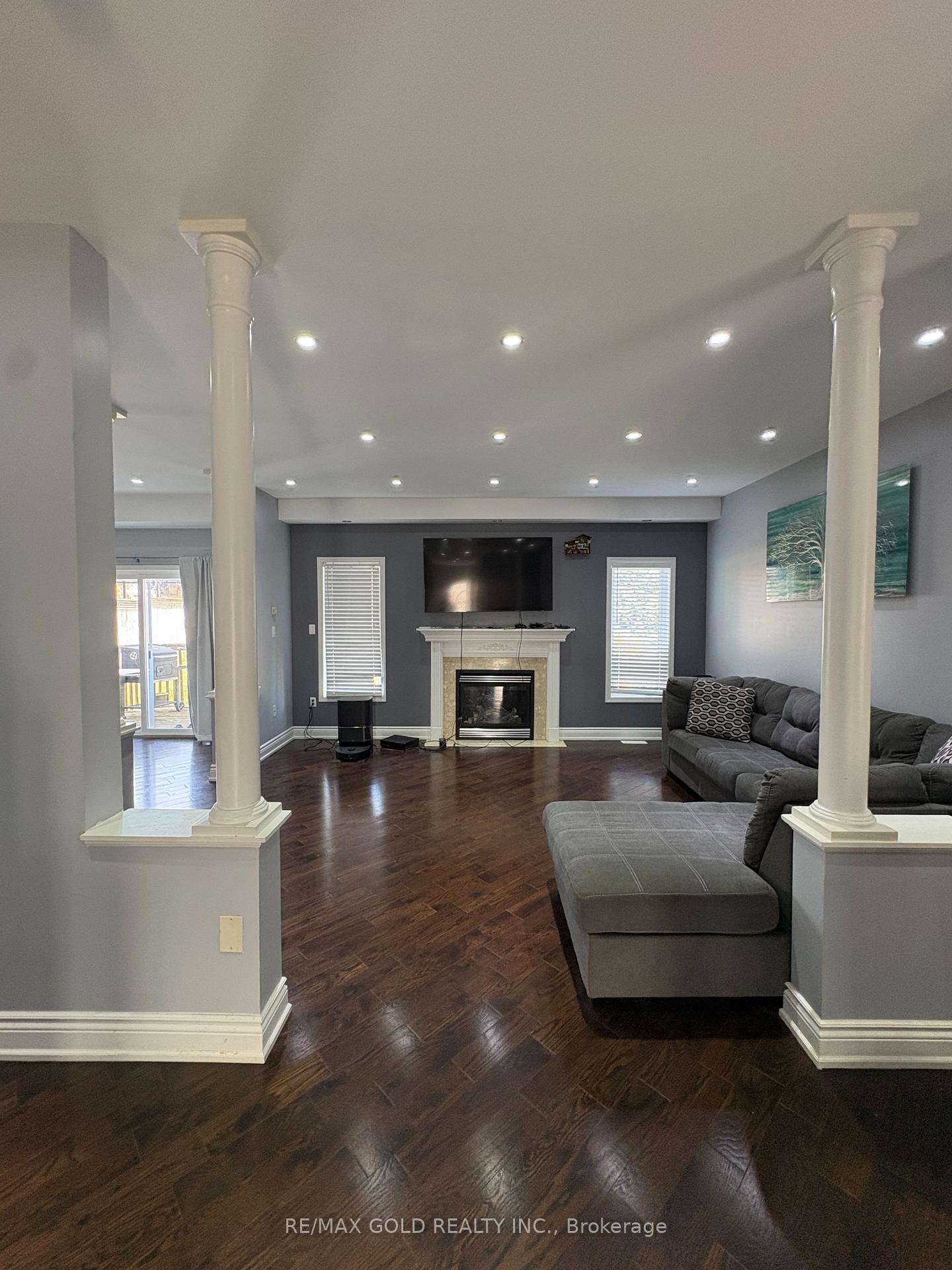 Photo 7 of 2199 Batters Loop Street, Innisfil, Alcona — HOMEH