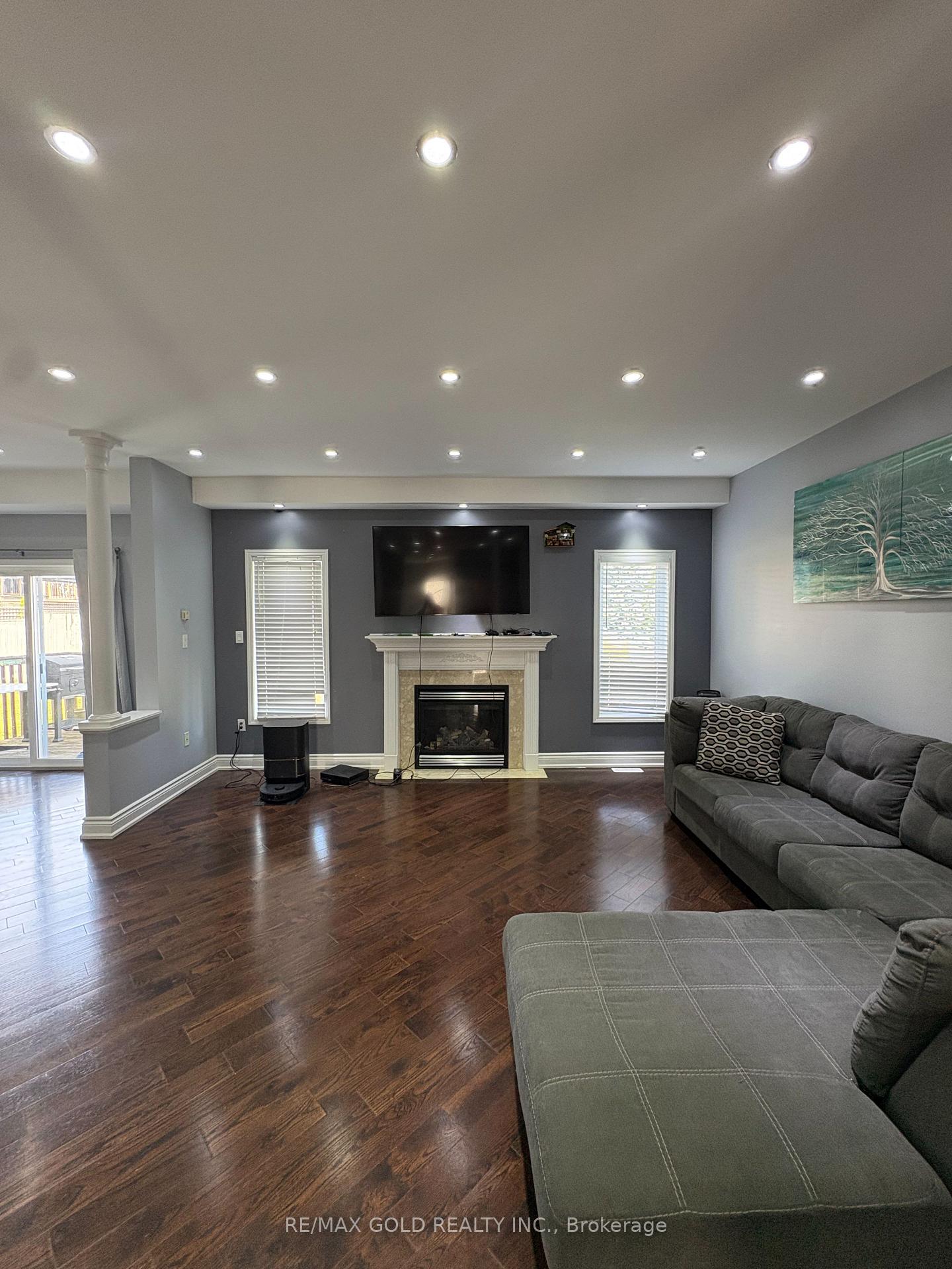 Photo 8 of 2199 Batters Loop Street, Innisfil, Alcona — HOMEH