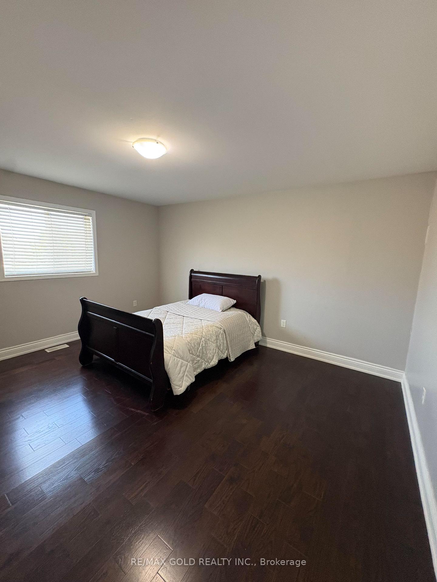 Photo 13 of 2199 Batters Loop Street, Innisfil, Alcona — HOMEH