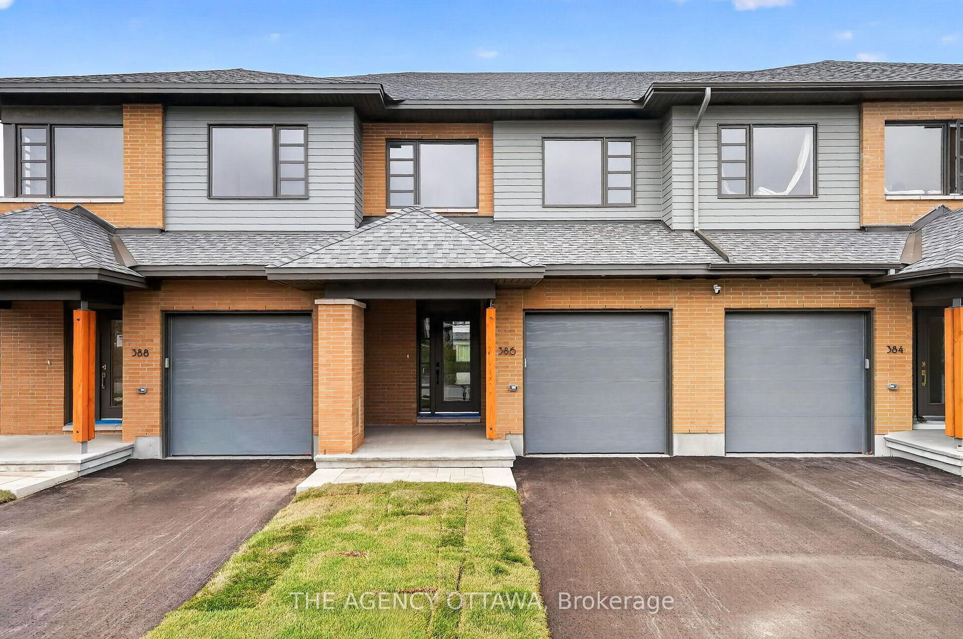 Photo of 386 Walden Drive