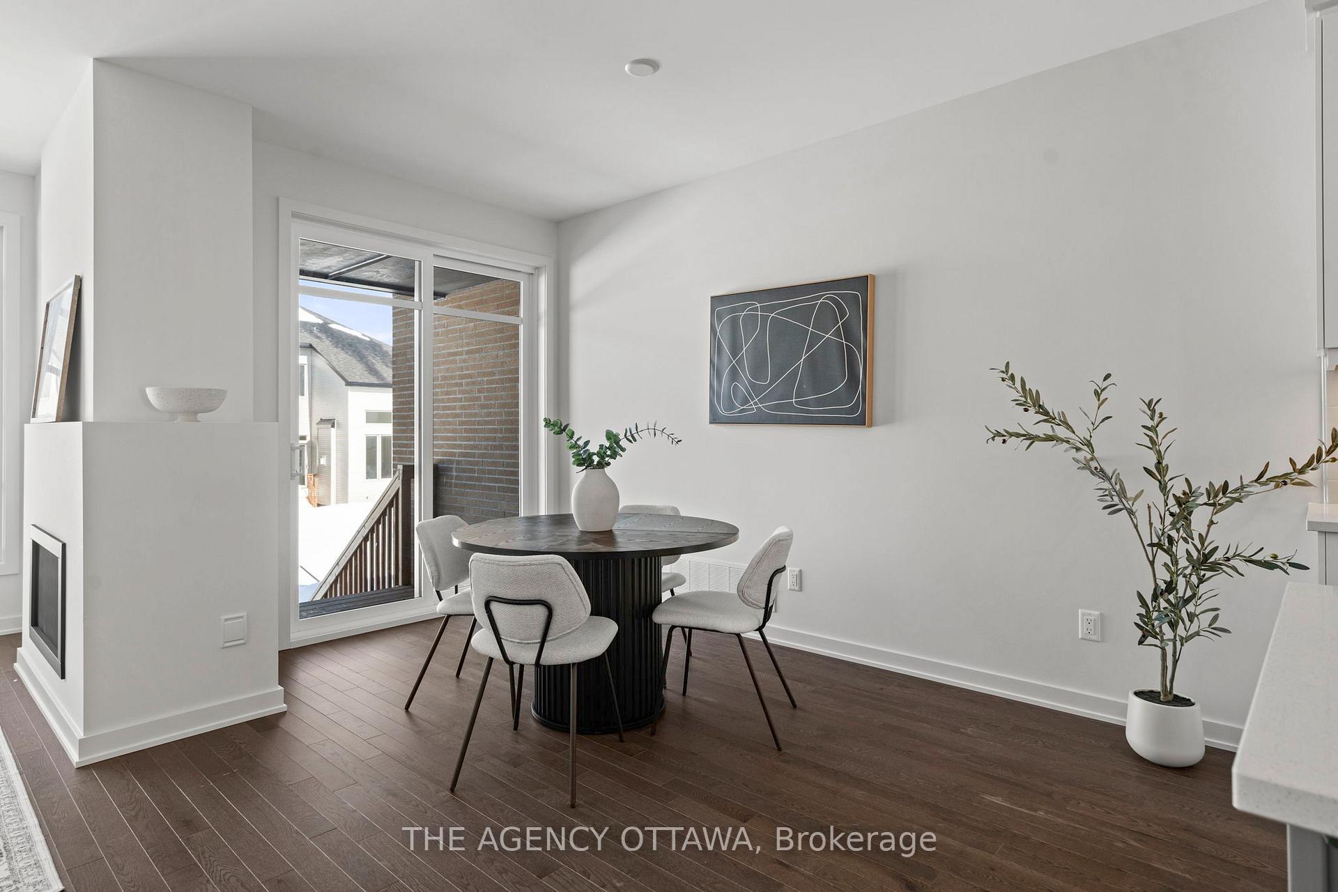 Photo 12 of 386 Walden Drive, Ottawa, Kanata - Kanata Lakes/Heritage Hills — HOMEH
