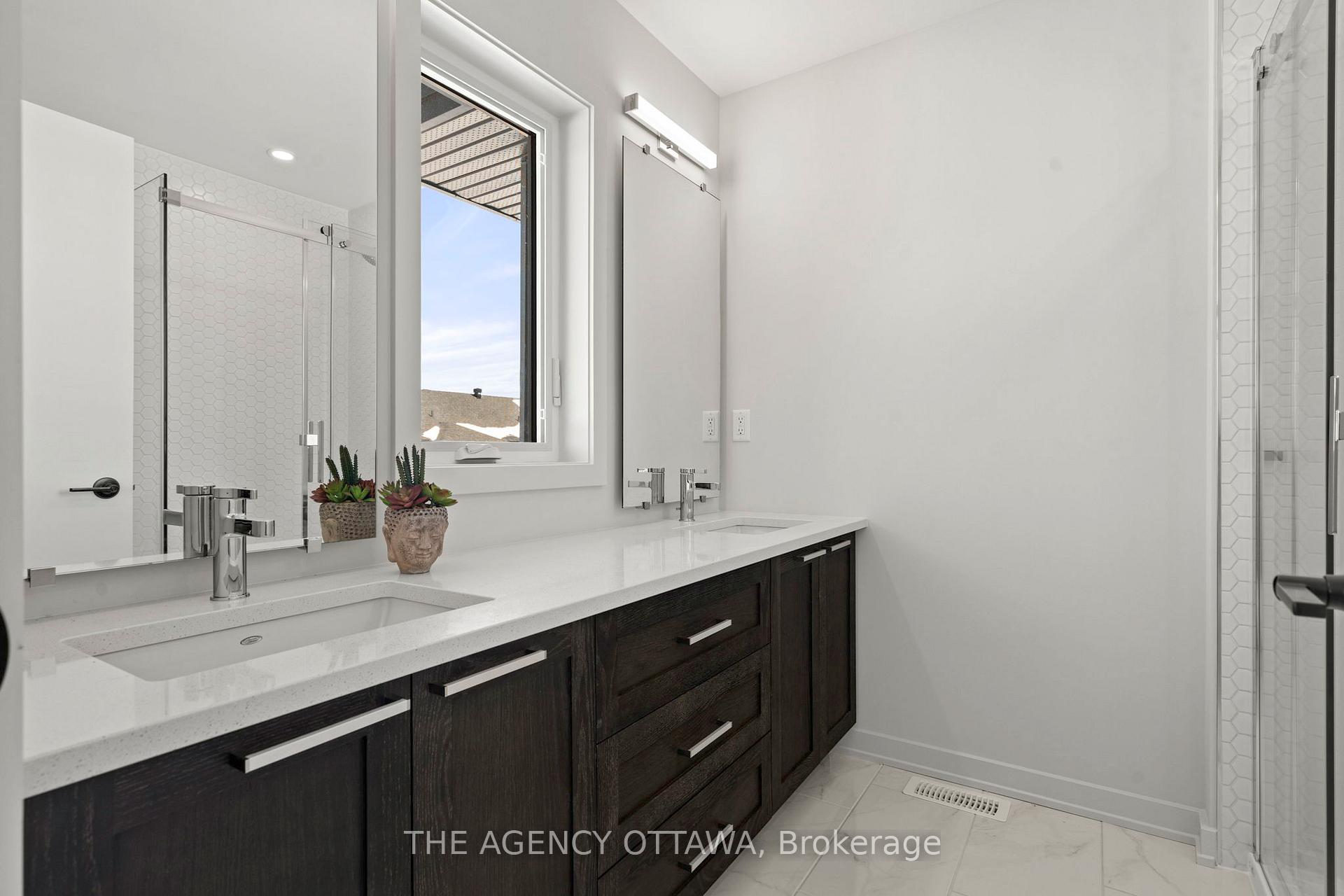 Photo 22 of 386 Walden Drive, Ottawa, Kanata - Kanata Lakes/Heritage Hills — HOMEH