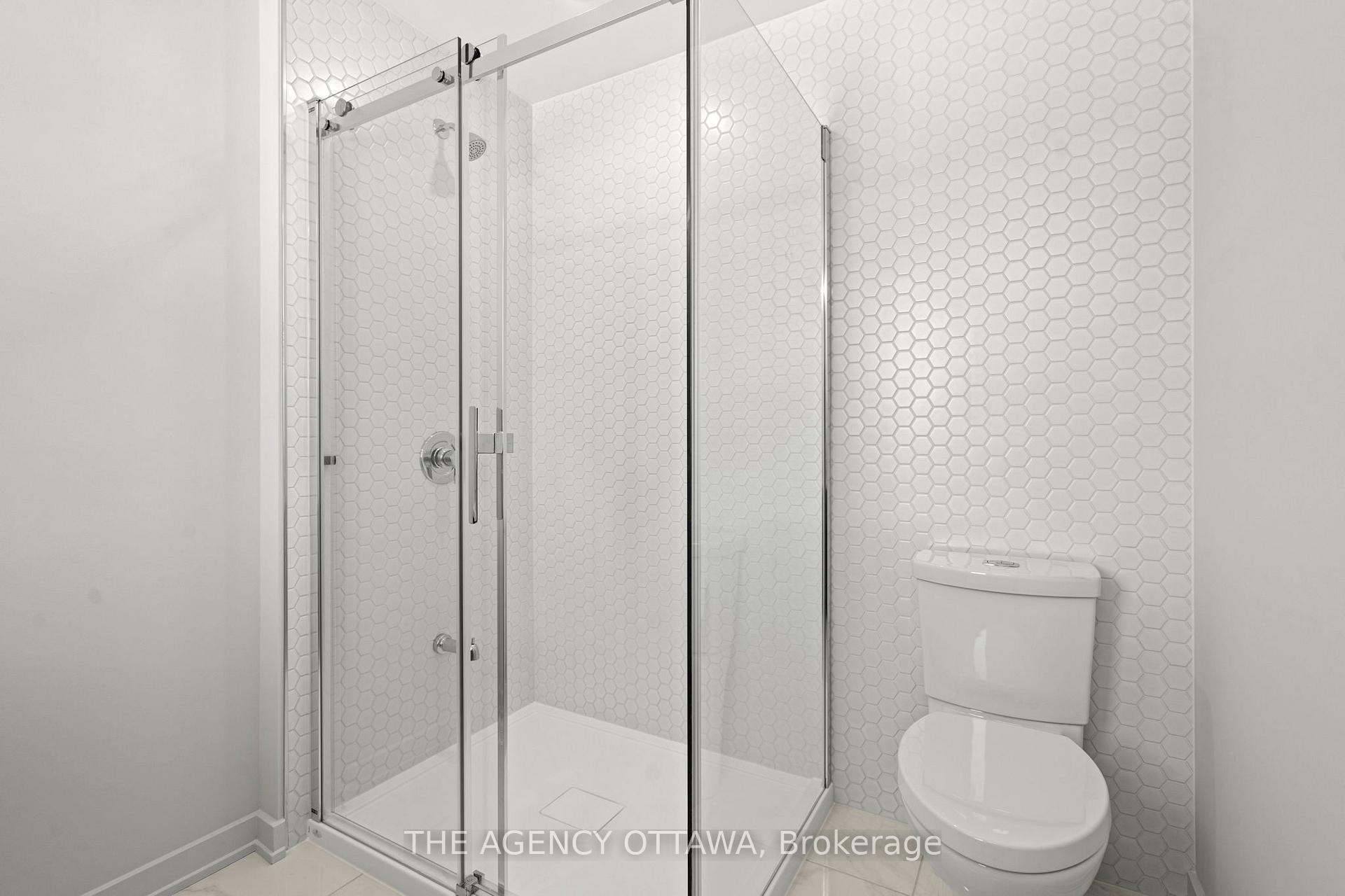 Photo 23 of 386 Walden Drive, Ottawa, Kanata - Kanata Lakes/Heritage Hills — HOMEH