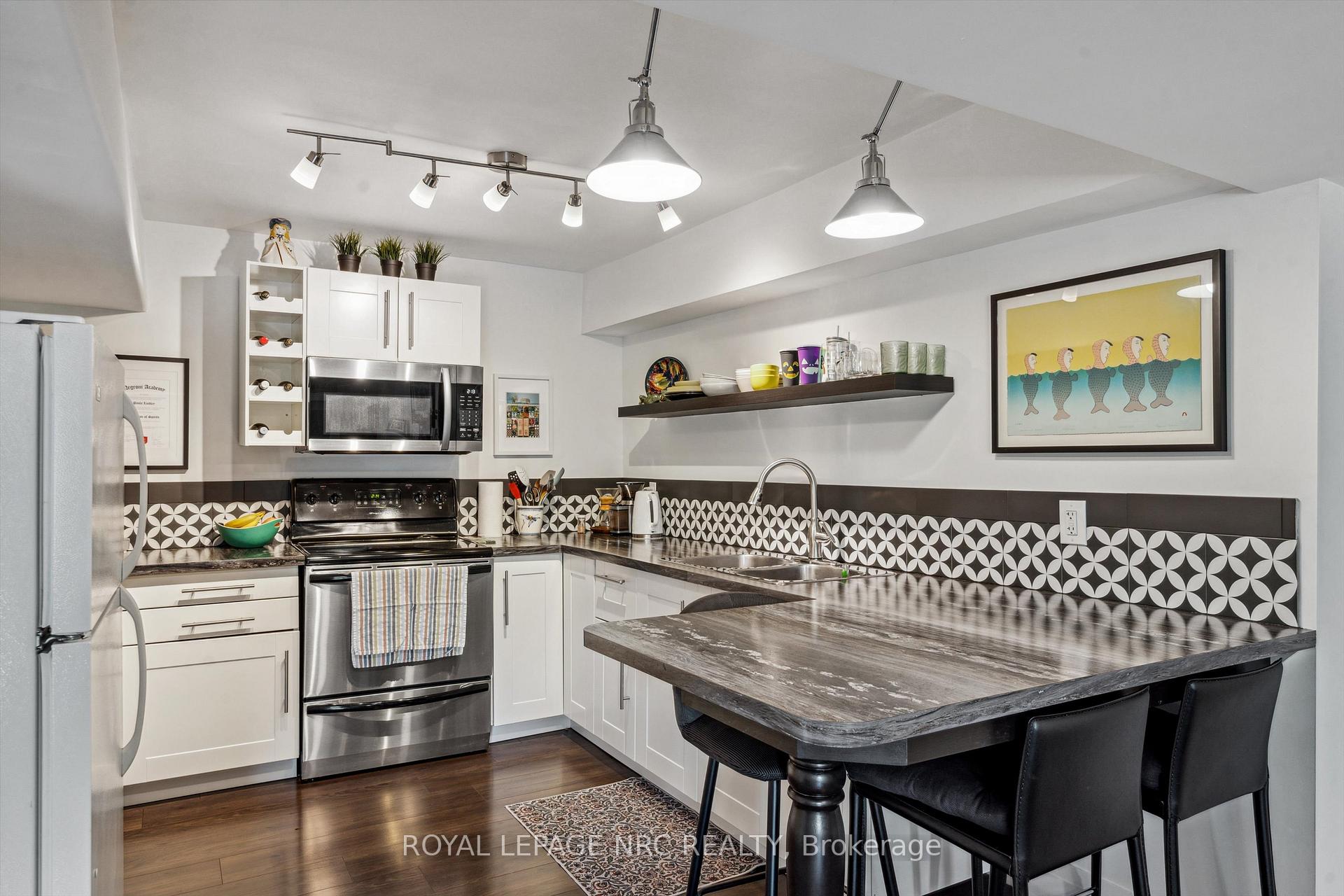 Photo 38 of 75 Yates Street, St. Catharines, Downtown — HOMEH