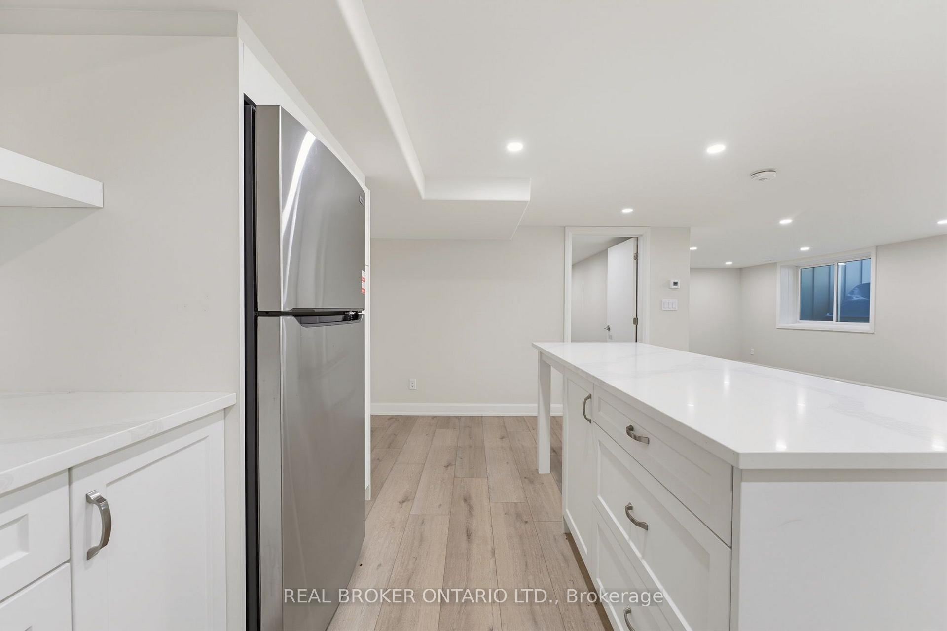 Photo 24 of 300 Westmount Road E, Kitchener, Meinzinger — HOMEH