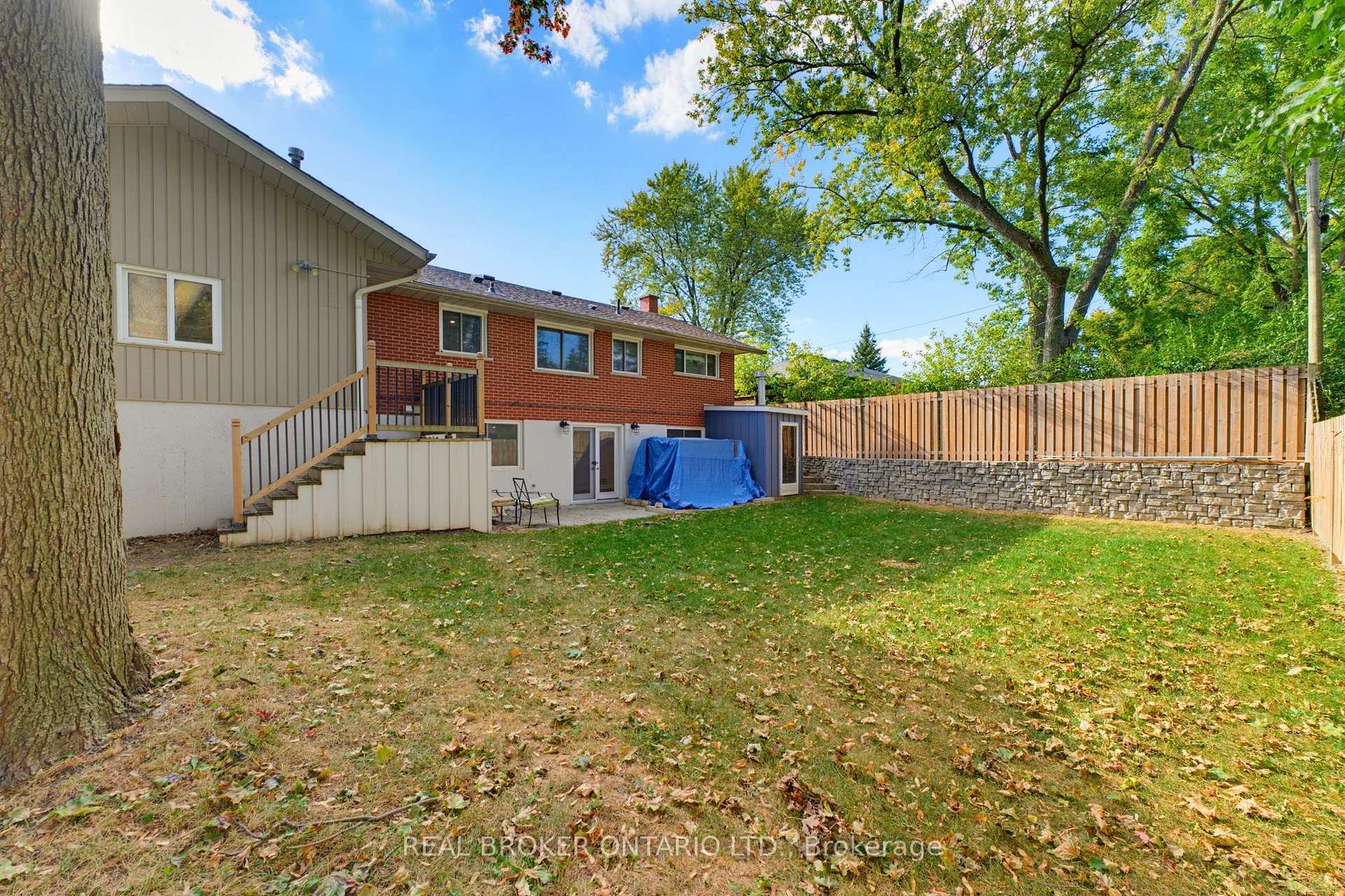 Photo 29 of 300 Westmount Road E, Kitchener, Meinzinger — HOMEH
