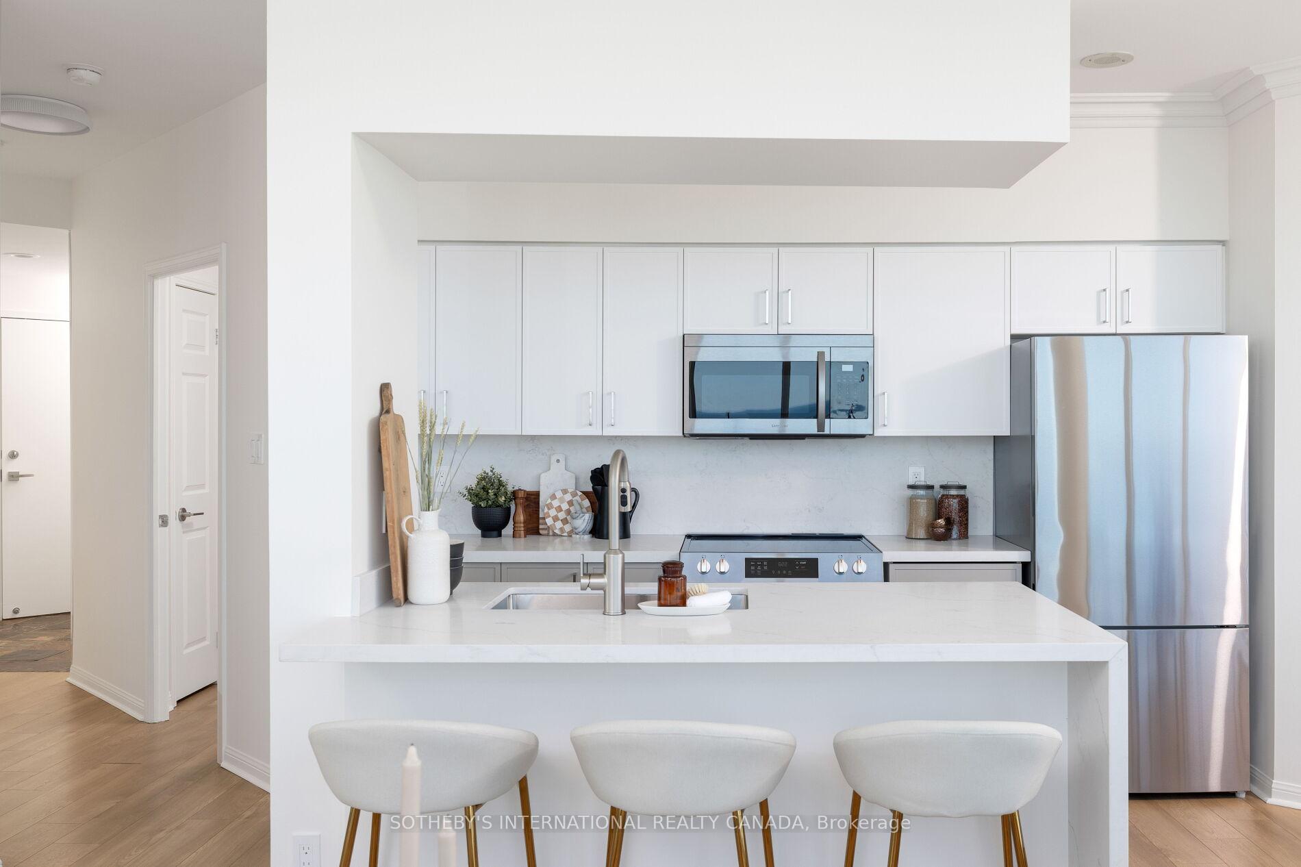 Photo 9 of Unit 2811, 230 Queens Quay W, Toronto, Waterfront Communities — HOMEH