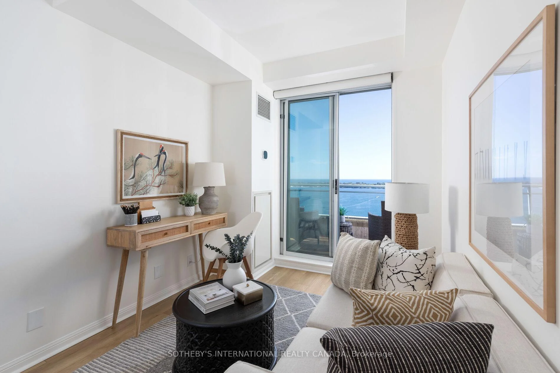 Photo 38 of Unit 2811, 230 Queens Quay W, Toronto, Waterfront Communities — HOMEH