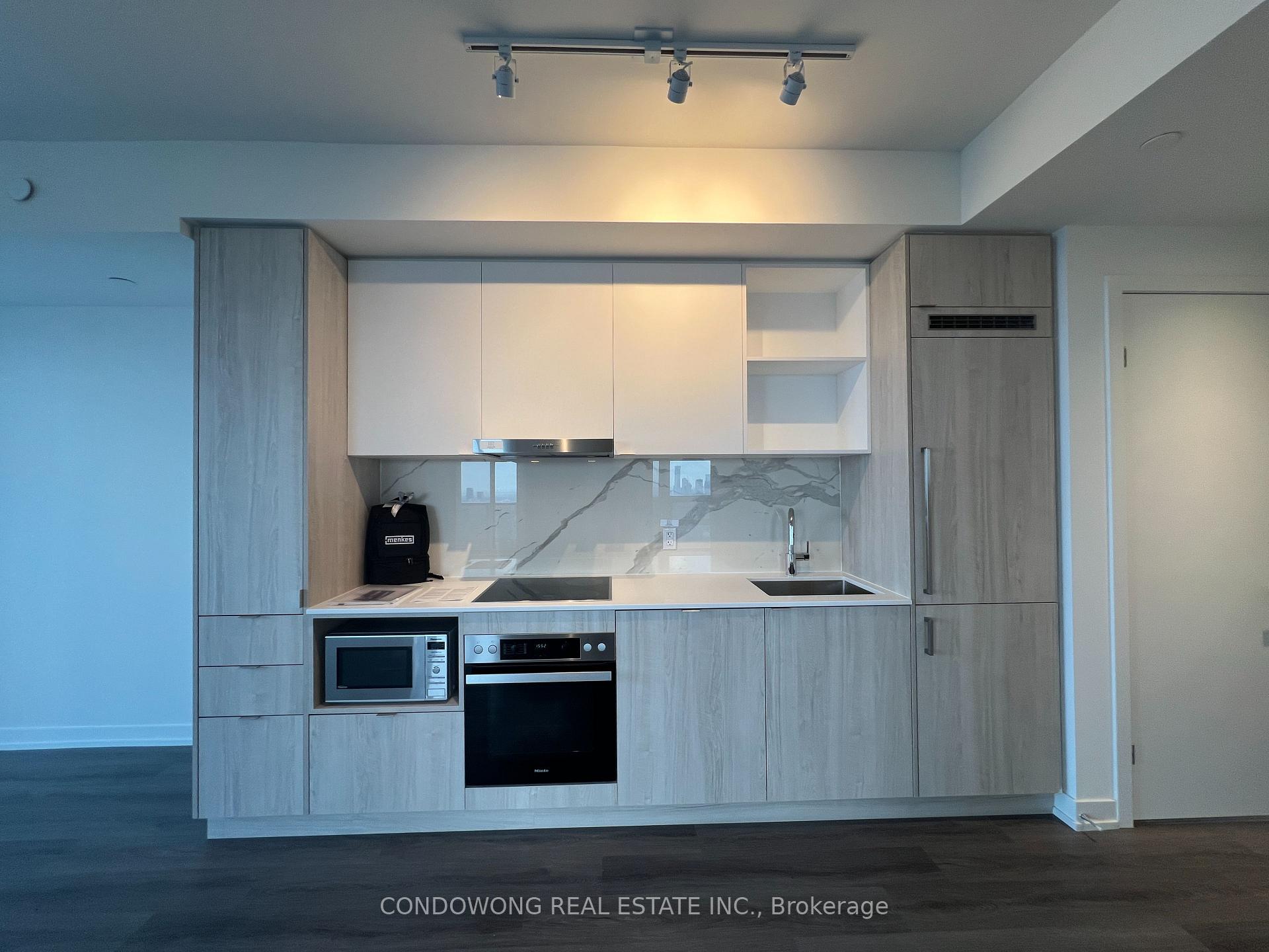 Photo 3 of Unit 6203, 138 Downes Street, Toronto, Waterfront Communities — HOMEH