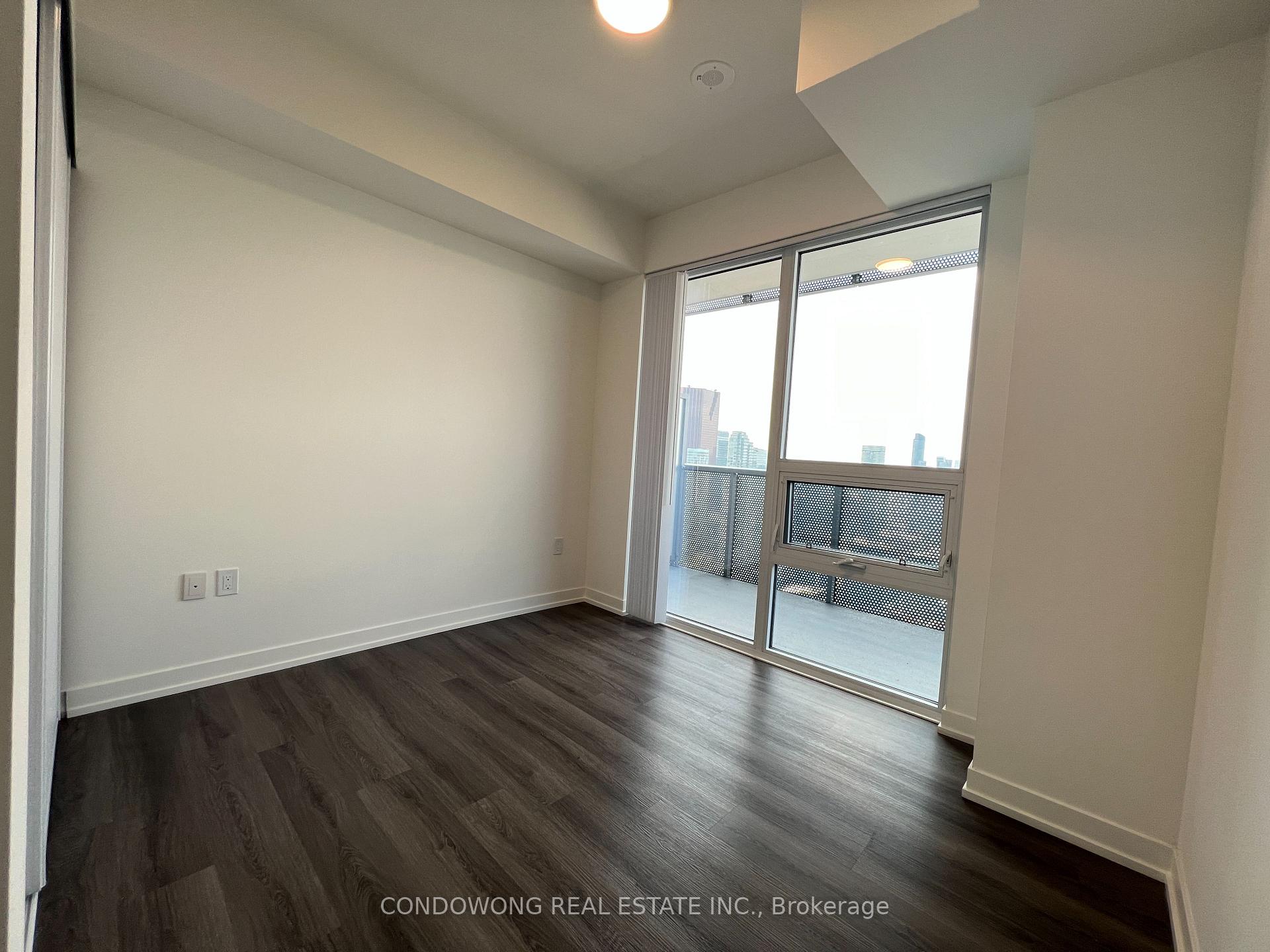 Photo 8 of Unit 6203, 138 Downes Street, Toronto, Waterfront Communities — HOMEH