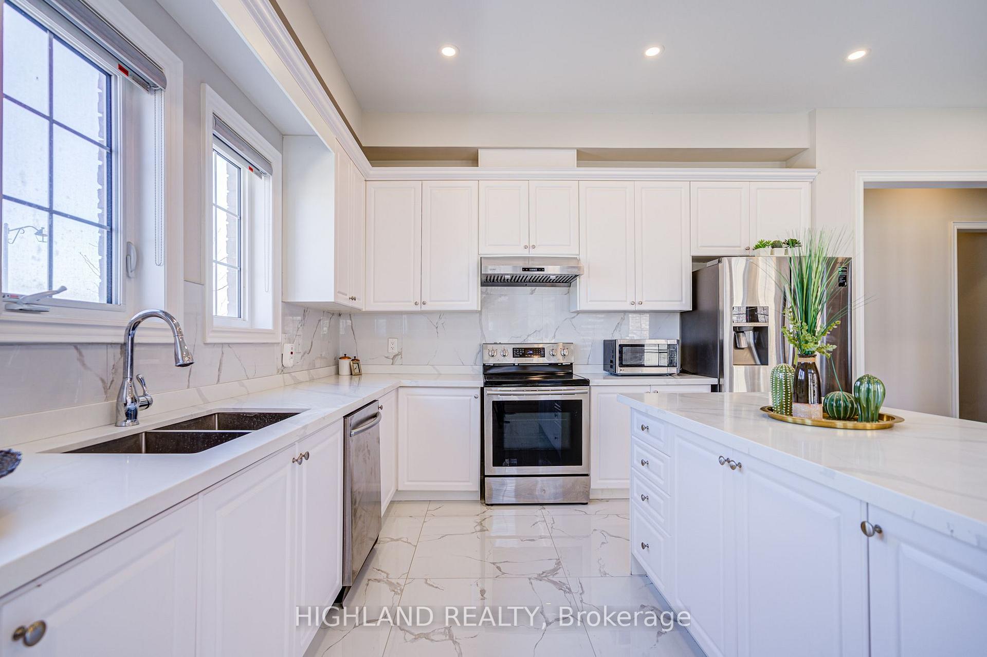 Photo 9 of 425 Threshing Mill Boulevard, Oakville, Joshua Meadows — HOMEH