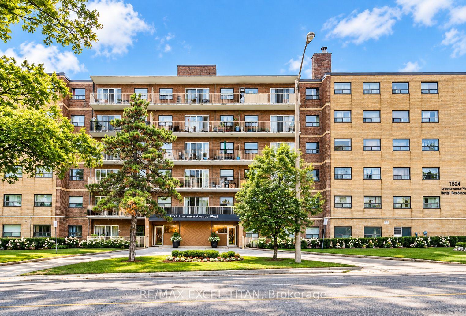 Photo of Unit 104, 1524 Lawrence Avenue W