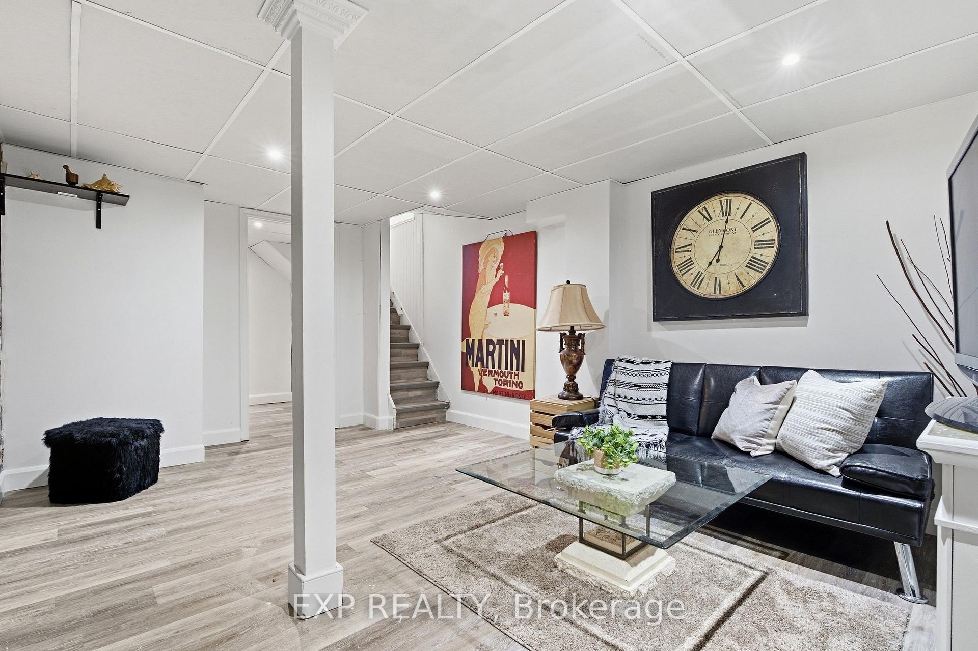 Photo 24 of 264 Britannia Avenue, Hamilton, Homeside — HOMEH
