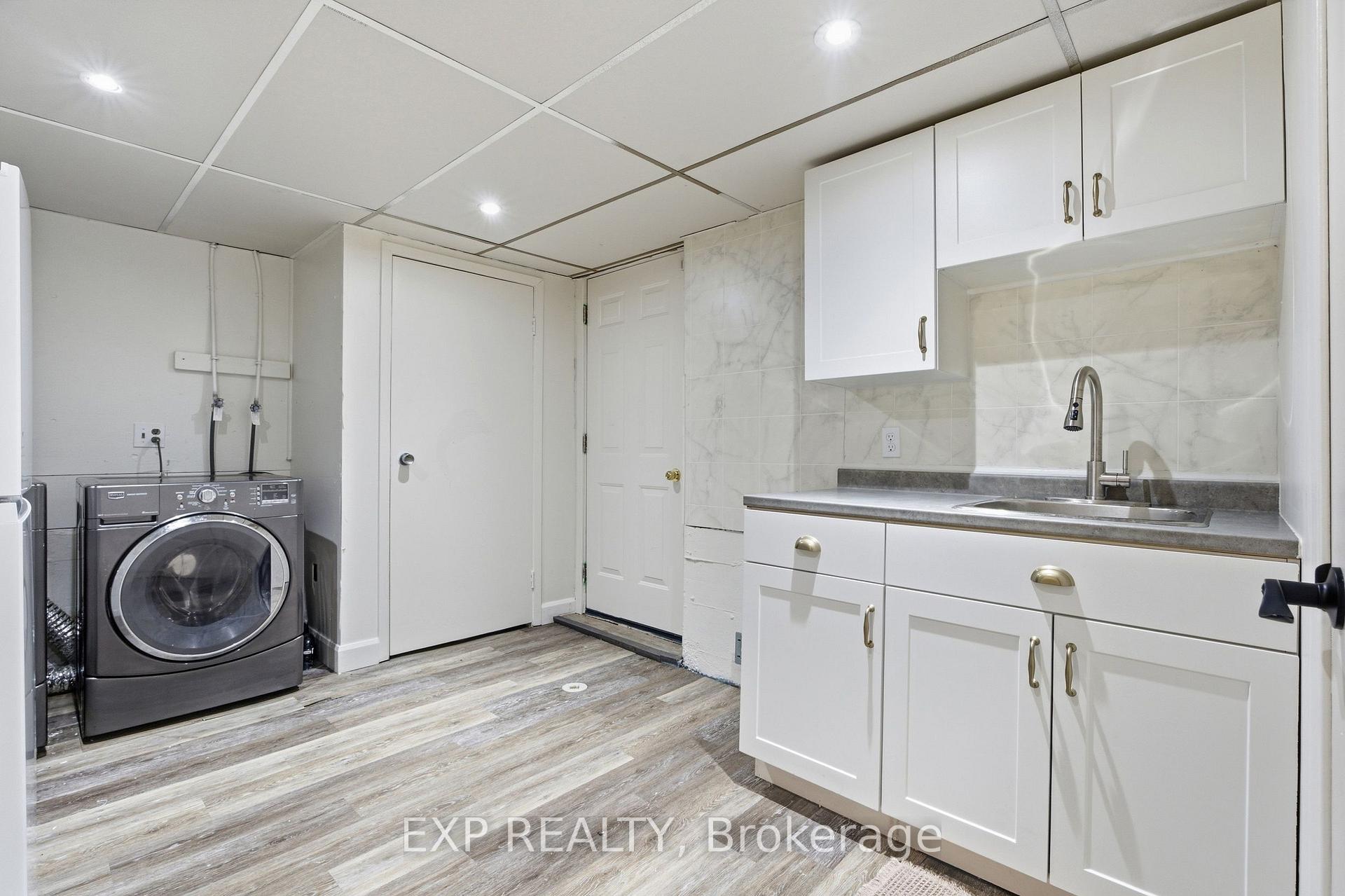 Photo 28 of 264 Britannia Avenue, Hamilton, Homeside — HOMEH