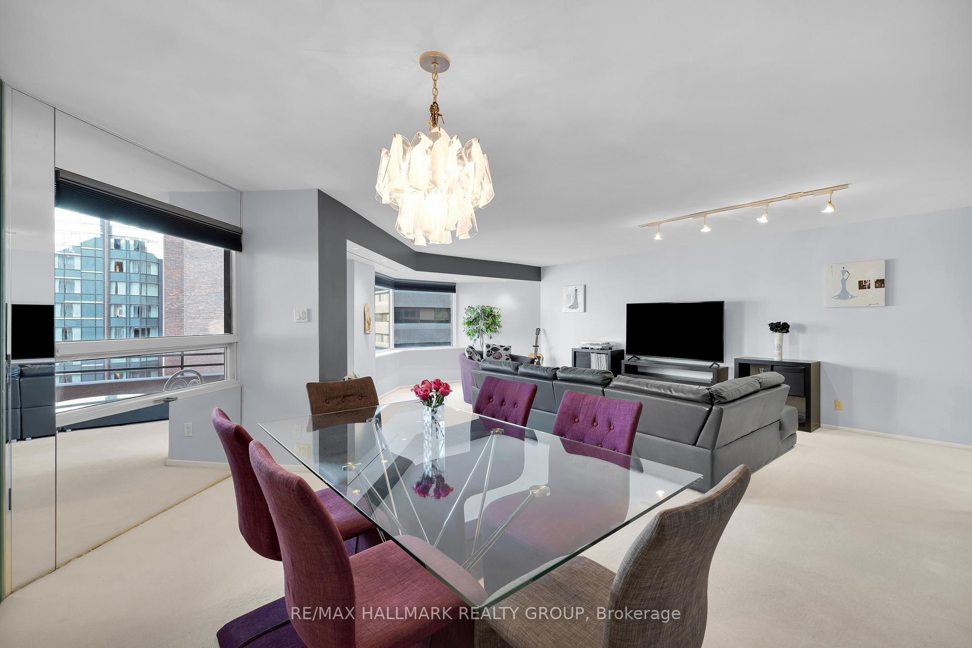 Photo 13 of Unit 810, 151 Bay Street, Ottawa, Ottawa Centre — HOMEH