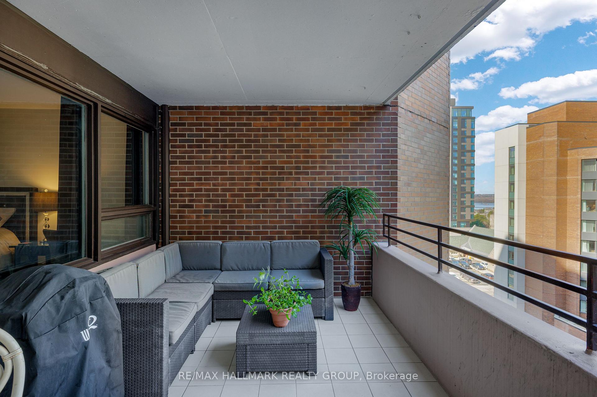 Photo 19 of Unit 810, 151 Bay Street, Ottawa, Ottawa Centre — HOMEH
