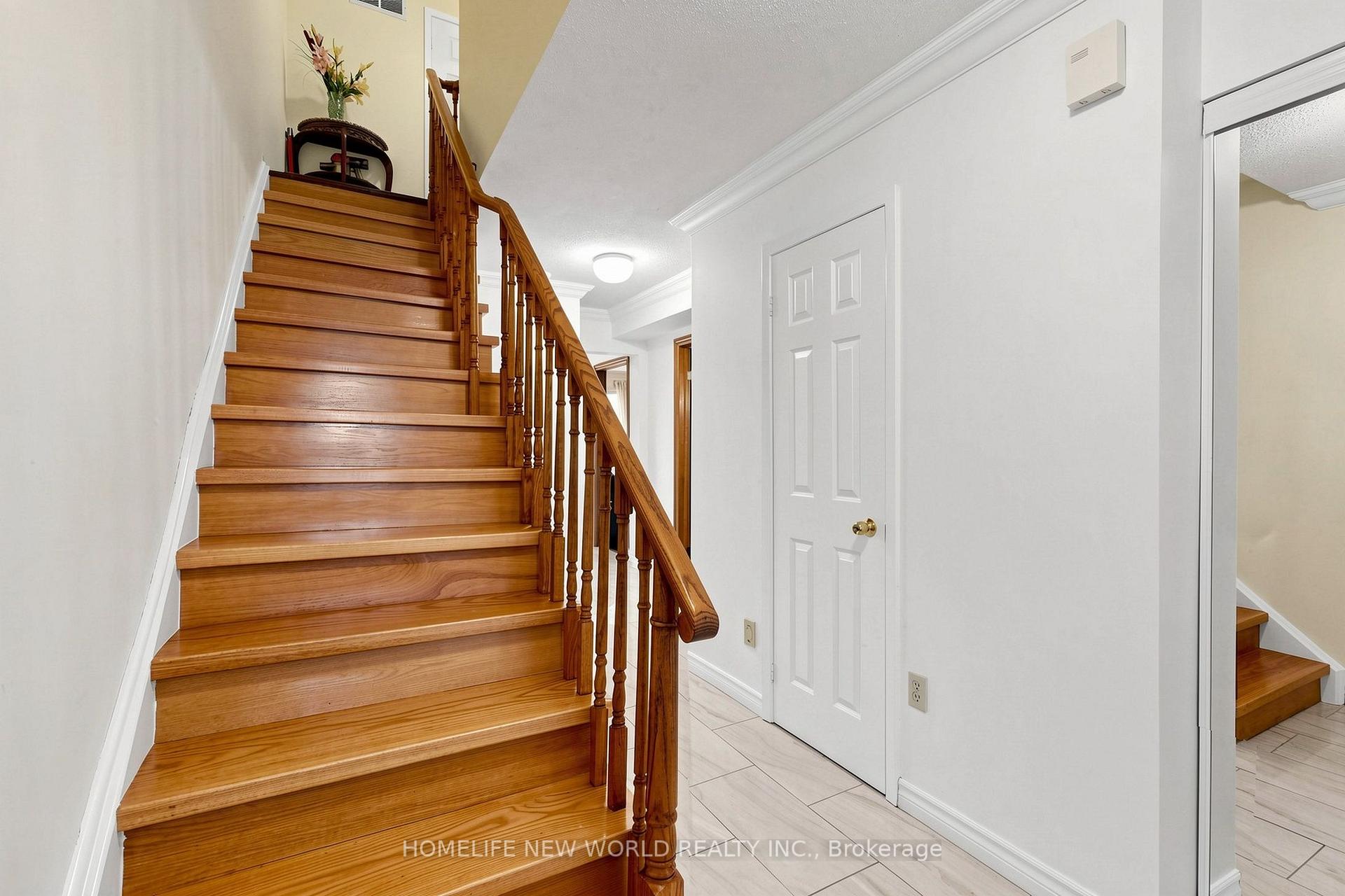 Photo 14 of 65 Tangmere Crescent, Markham, Milliken Mills East — HOMEH