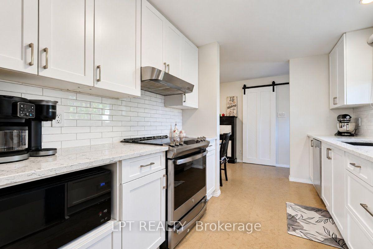 Photo 20 of 65 Coolspring Crescent, Ottawa, Borden Farm/Stewart Farm/Carleton Heights/Parkwood Hills — HOMEH