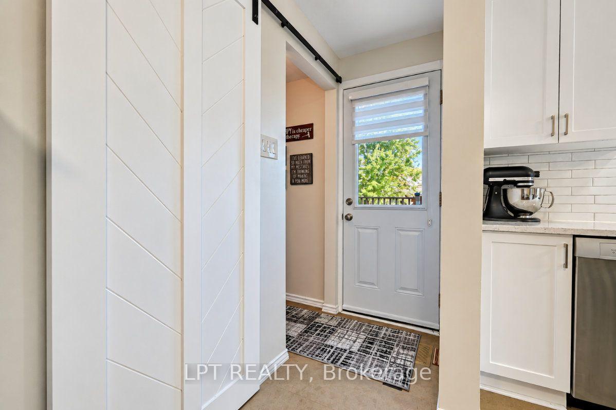 Photo 21 of 65 Coolspring Crescent, Ottawa, Borden Farm/Stewart Farm/Carleton Heights/Parkwood Hills — HOMEH