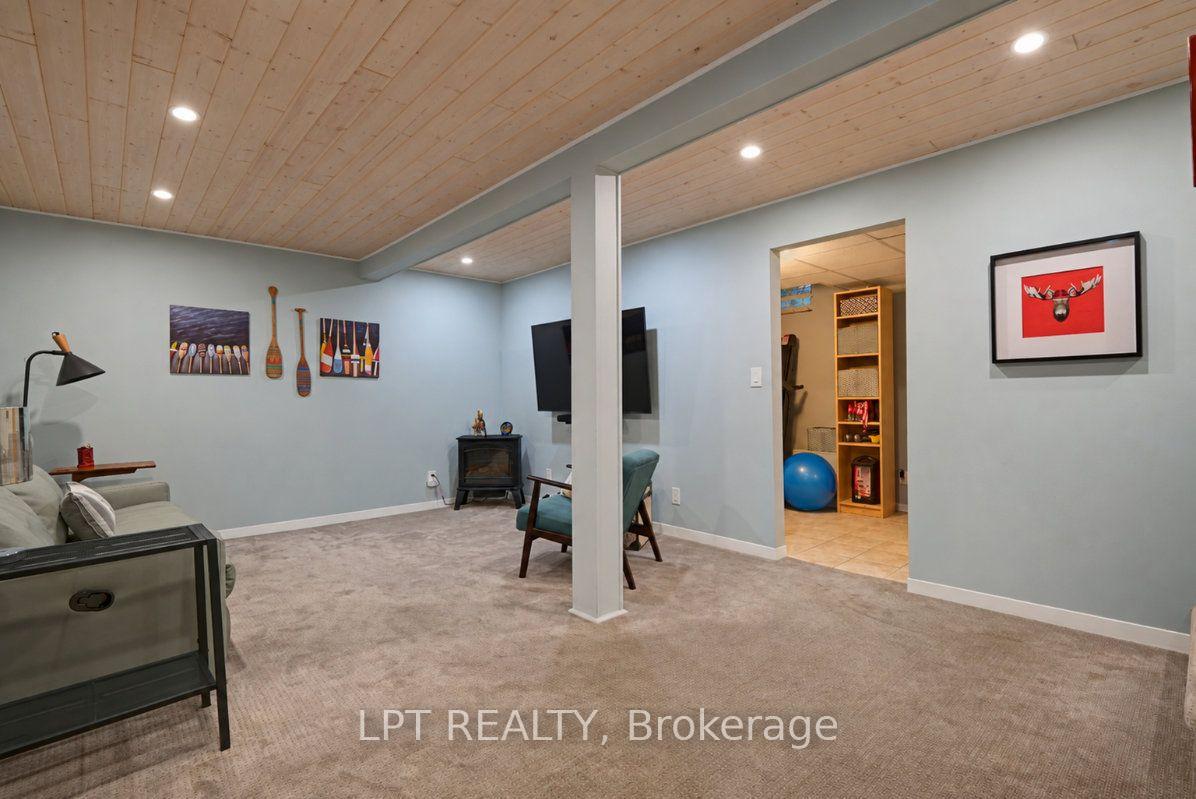 Photo 34 of 65 Coolspring Crescent, Ottawa, Borden Farm/Stewart Farm/Carleton Heights/Parkwood Hills — HOMEH