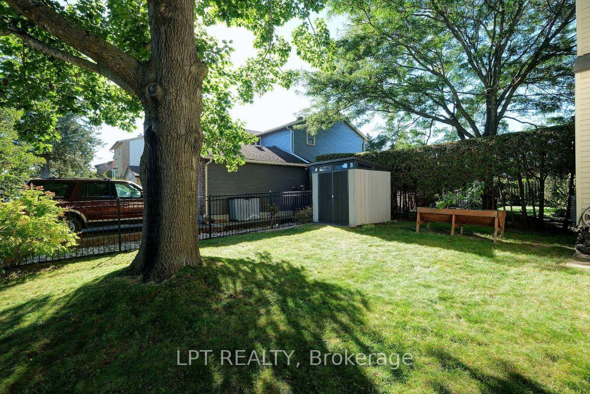 Photo 45 of 65 Coolspring Crescent, Ottawa, Borden Farm/Stewart Farm/Carleton Heights/Parkwood Hills — HOMEH