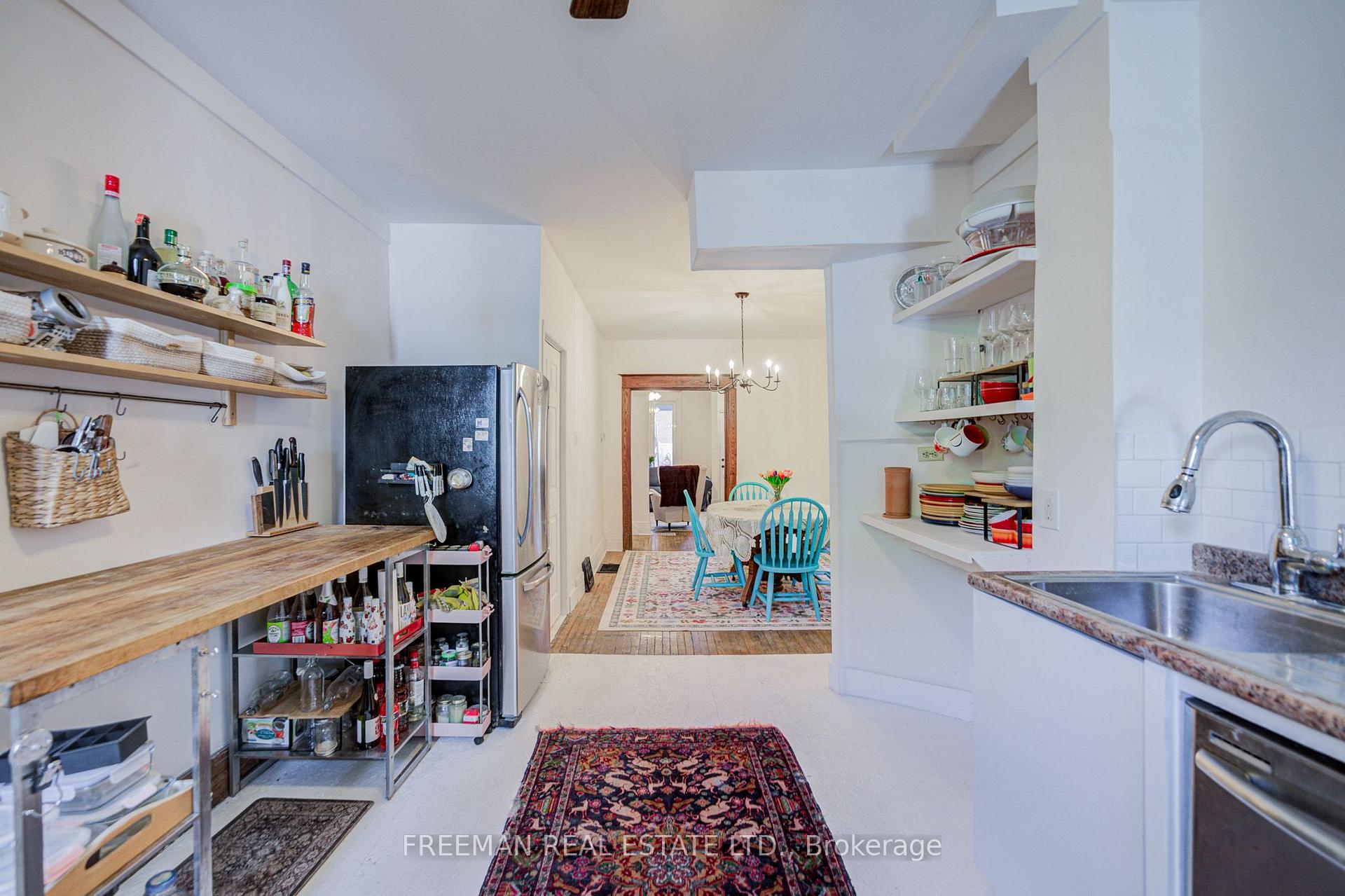 Photo 14 of 257 Bartlett Avenue, Toronto, Dovercourt-Wallace Emerson-Junction — HOMEH