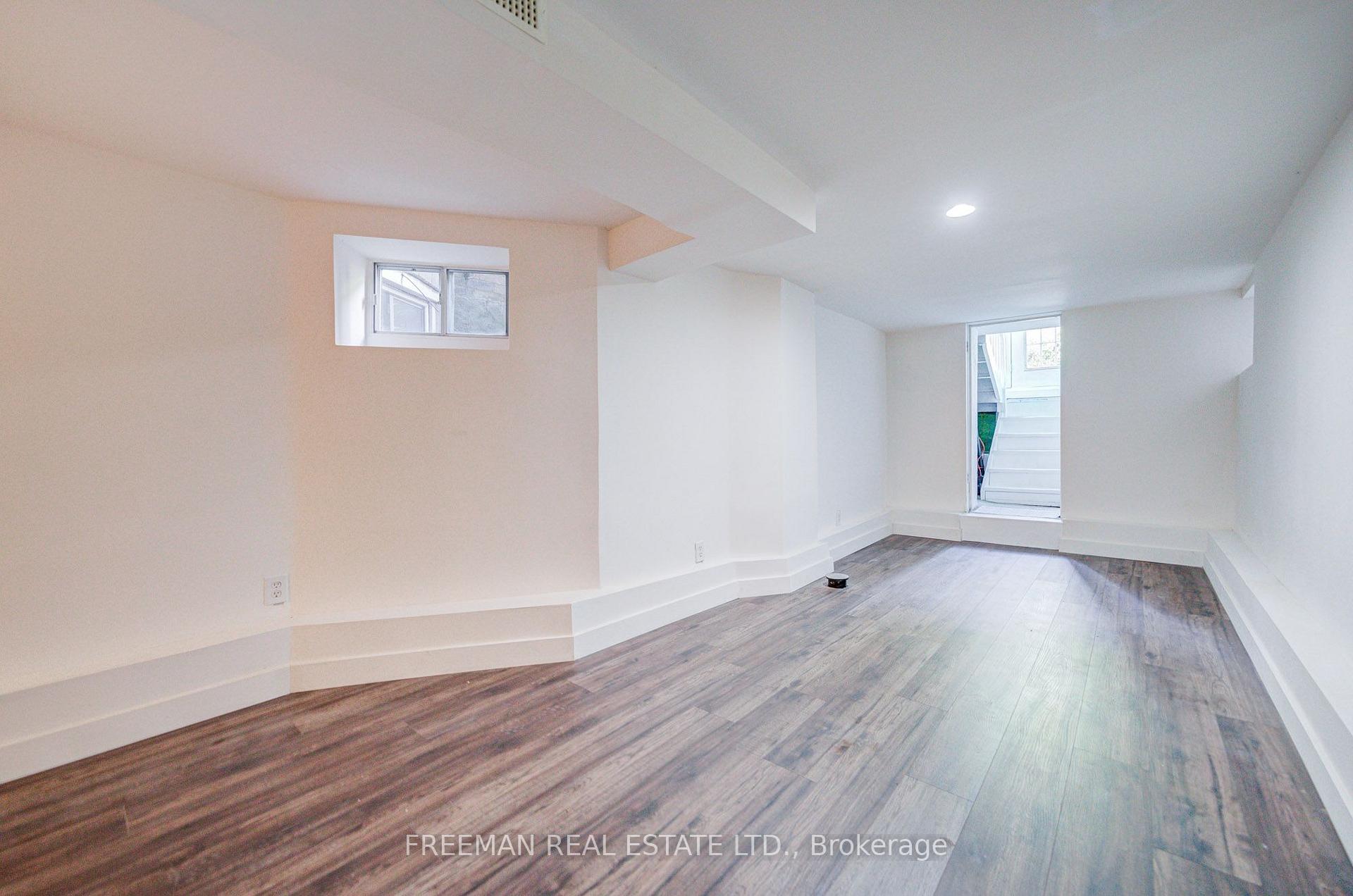 Photo 35 of 257 Bartlett Avenue, Toronto, Dovercourt-Wallace Emerson-Junction — HOMEH