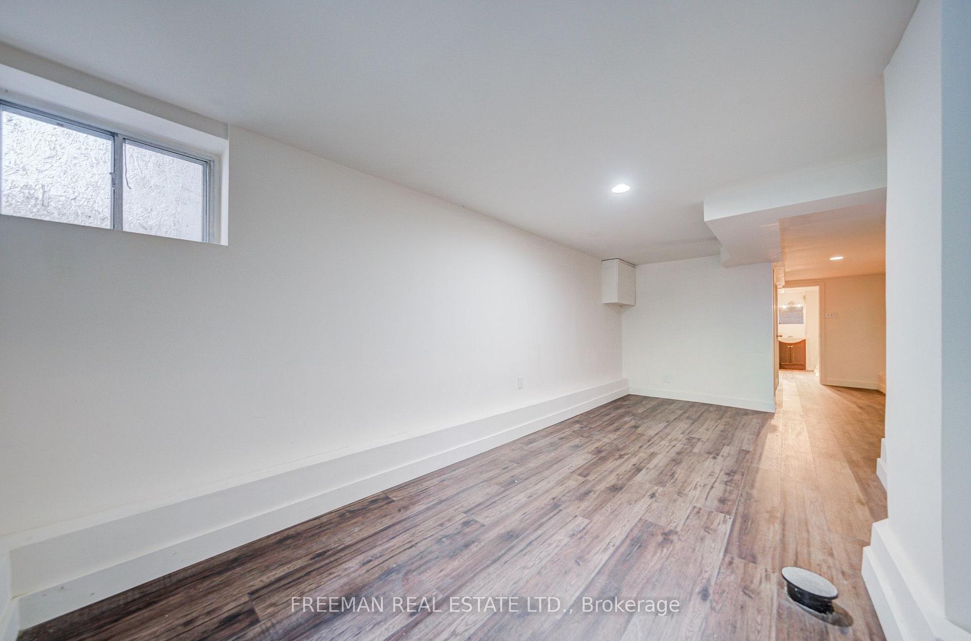 Photo 36 of 257 Bartlett Avenue, Toronto, Dovercourt-Wallace Emerson-Junction — HOMEH