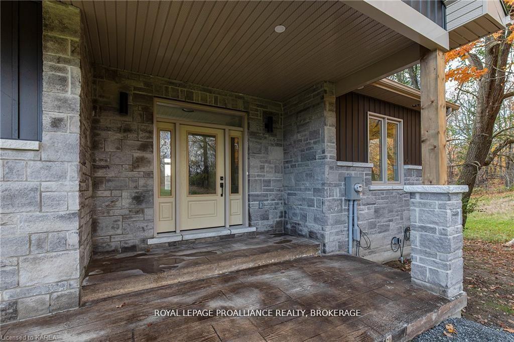 Photo 5 of 1888 Sunbury Road, Frontenac, Frontenac South — HOMEH