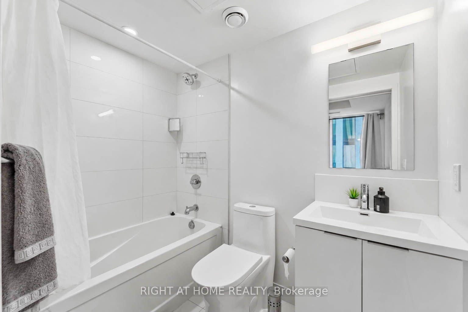 Photo 9 of Unit 416, 121 St Patrick Street, Toronto, Kensington-Chinatown — HOMEH