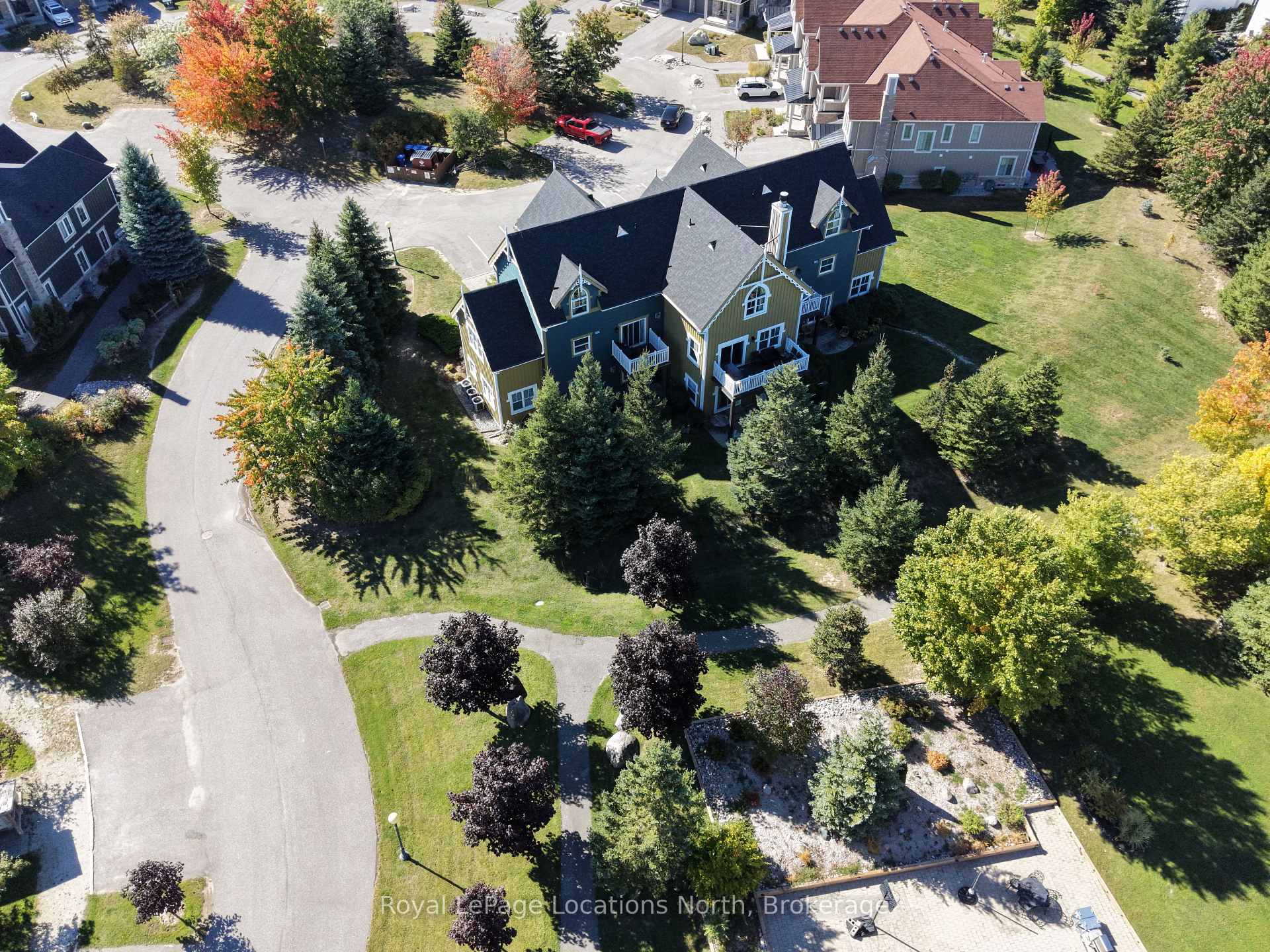 Photo 27 of Unit 128, 171 Snowbridge Way, Blue Mountains — HOMEH