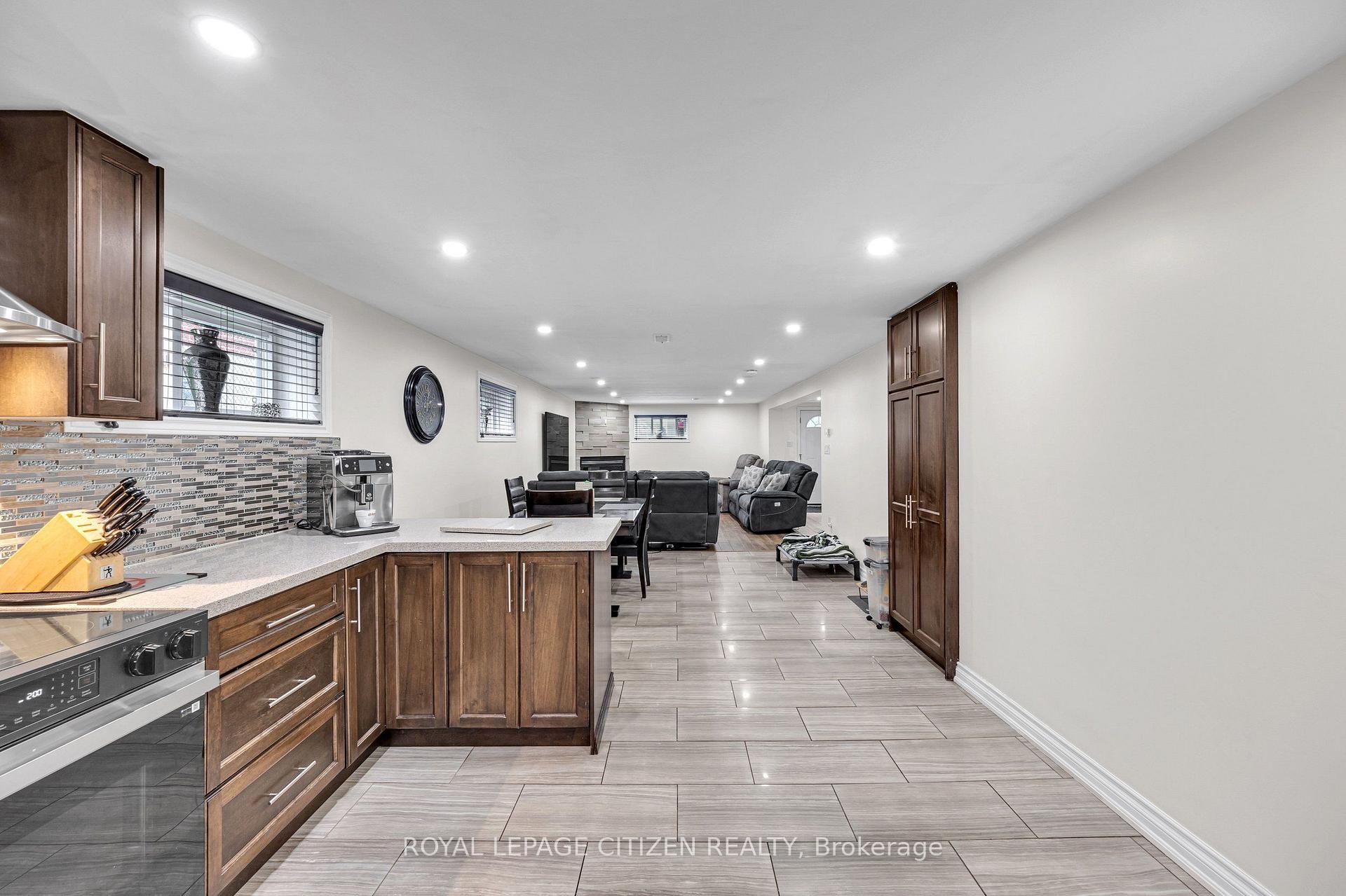 Photo 30 of 57 Bakerton Drive, Scarborough, Woburn — HOMEH