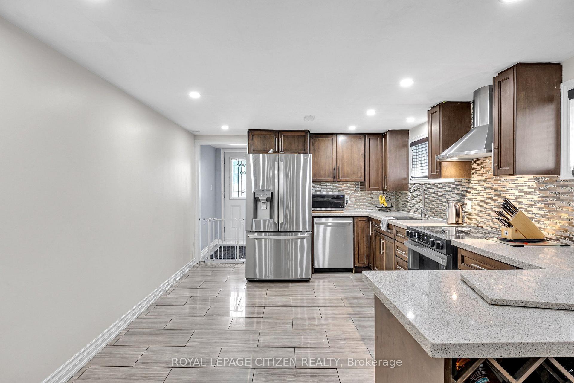 Photo 33 of 57 Bakerton Drive, Scarborough, Woburn — HOMEH