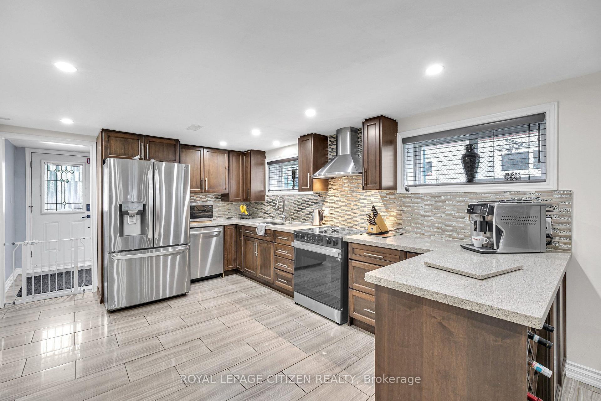 Photo 34 of 57 Bakerton Drive, Scarborough, Woburn — HOMEH