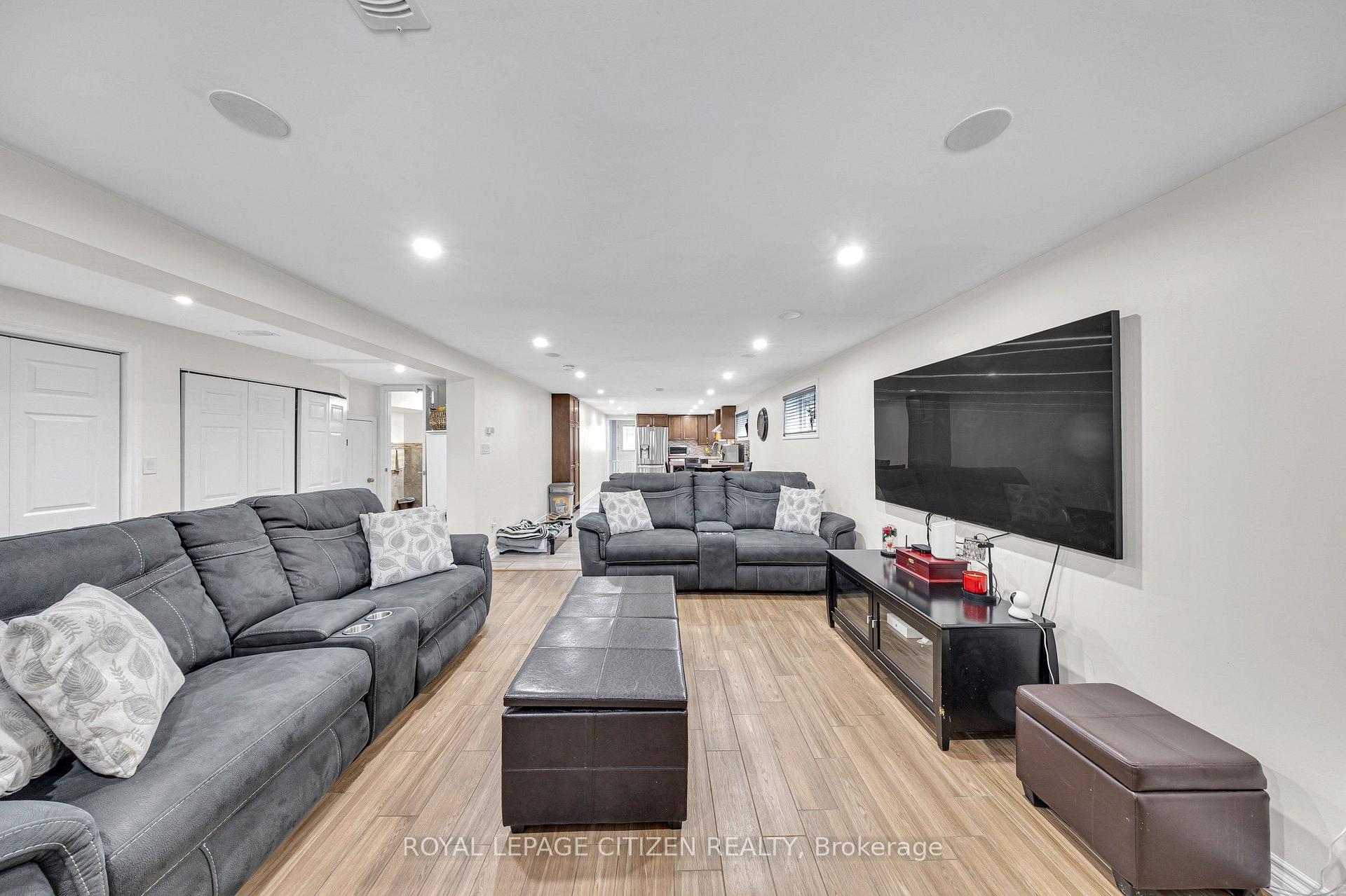 Photo 40 of 57 Bakerton Drive, Scarborough, Woburn — HOMEH