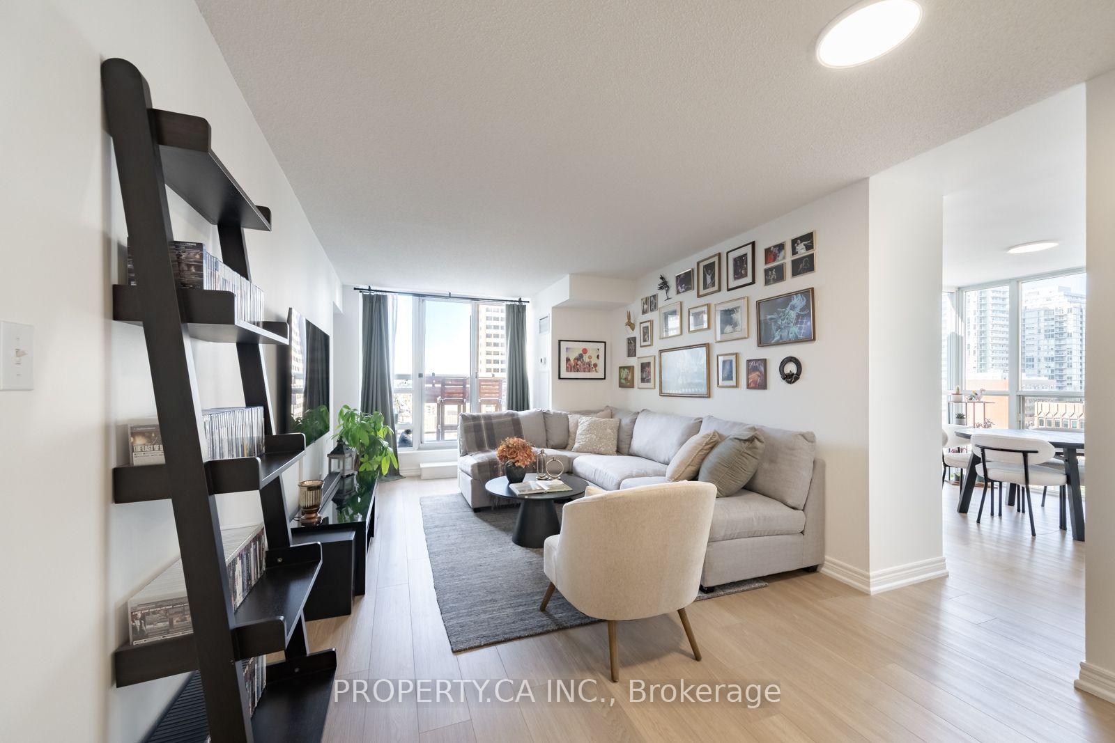 Photo 4 of Unit 1902, 43 Eglinton Avenue E, Toronto, Mount Pleasant West — HOMEH