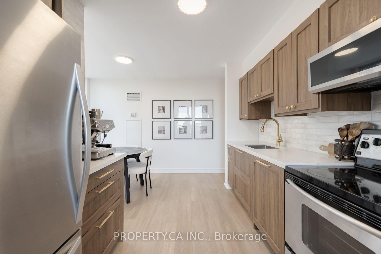 Photo 10 of Unit 1902, 43 Eglinton Avenue E, Toronto, Mount Pleasant West — HOMEH