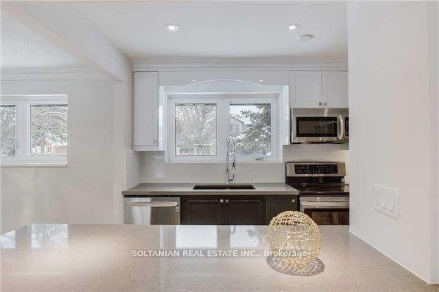 Photo 7 of 44 Tremont Crescent, North York, Banbury-Don Mills — HOMEH