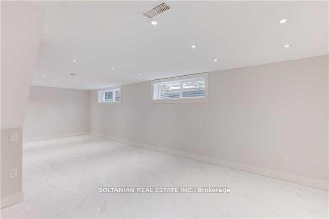 Photo 11 of 44 Tremont Crescent, North York, Banbury-Don Mills — HOMEH